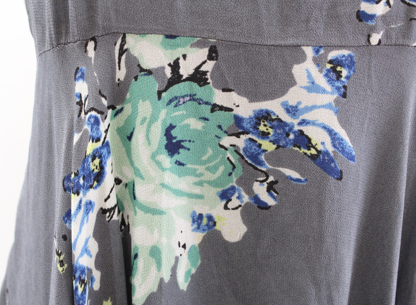 Free People Faded Bloom Gray Floral Asymmetric Handkerchief Hem Slip Dress Sz XS