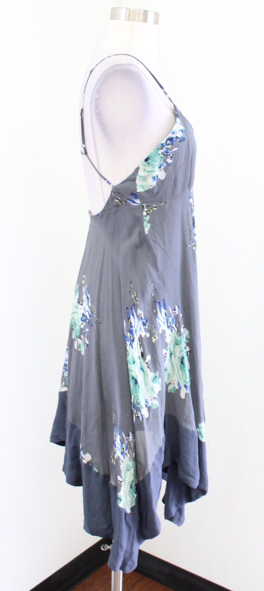 Free People Faded Bloom Gray Floral Asymmetric Handkerchief Hem Slip Dress Sz XS