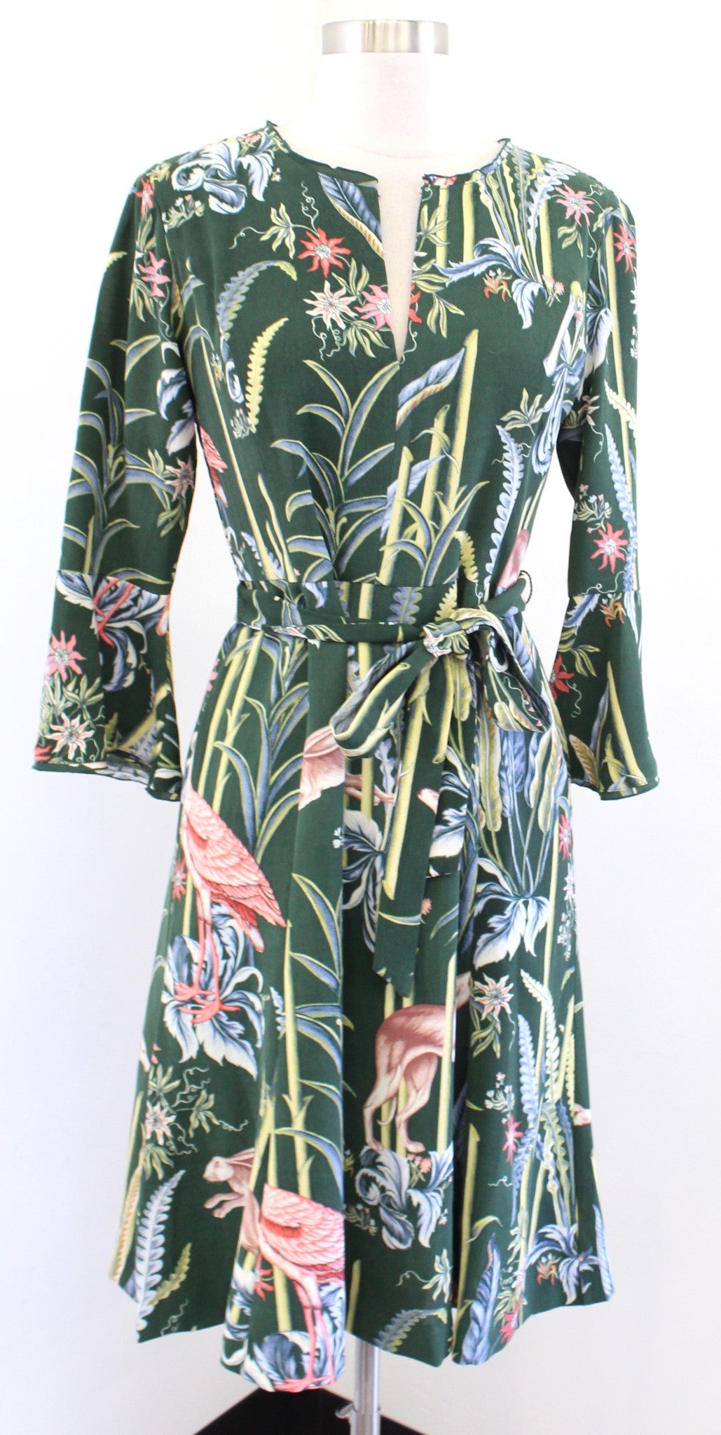 Ann Taylor Reed Garden Fluted Sleeve Animal Floral Print Dress Size 2 Green