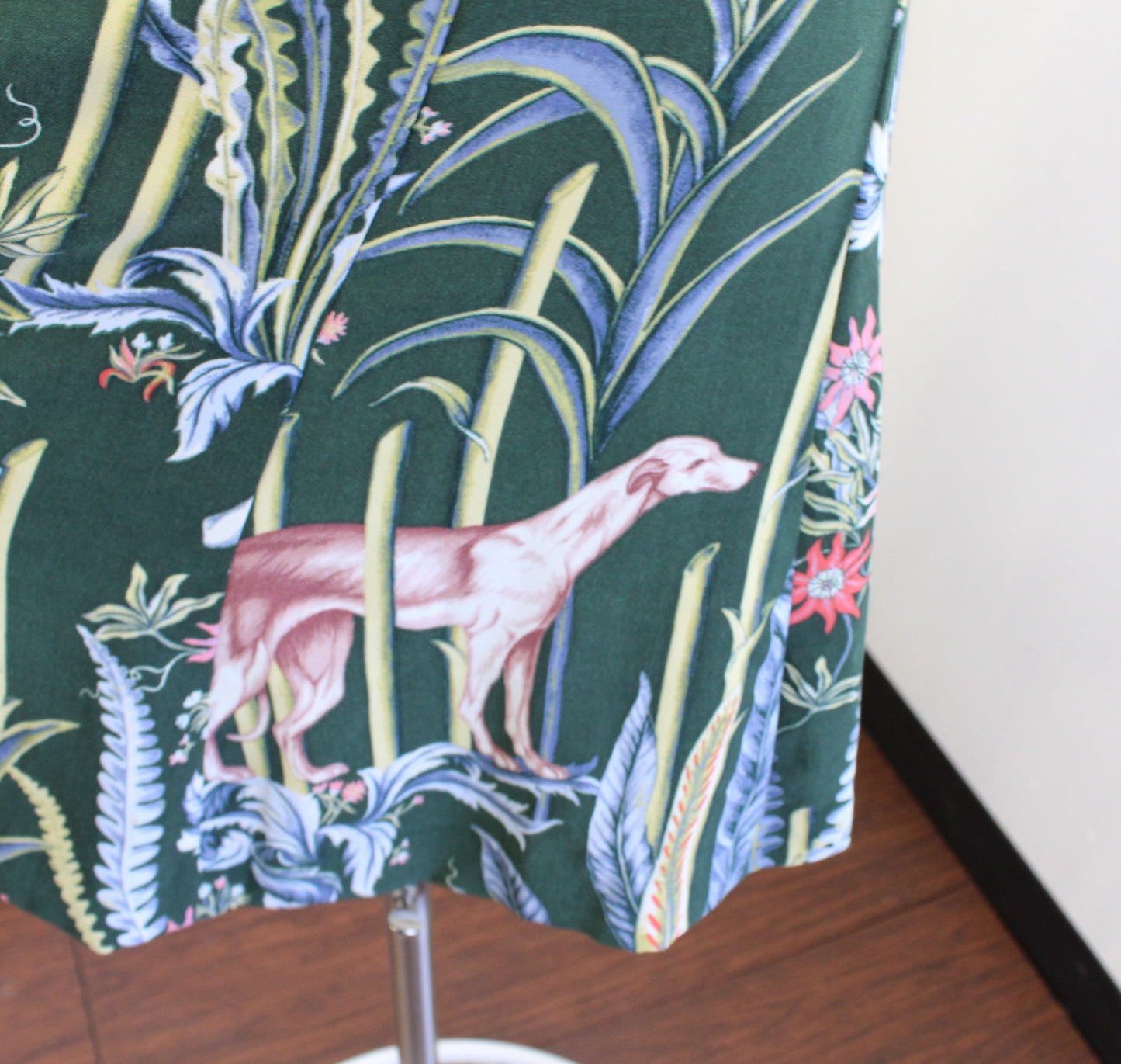 Ann Taylor Reed Garden Fluted Sleeve Animal Floral Print Dress Size 2 Green