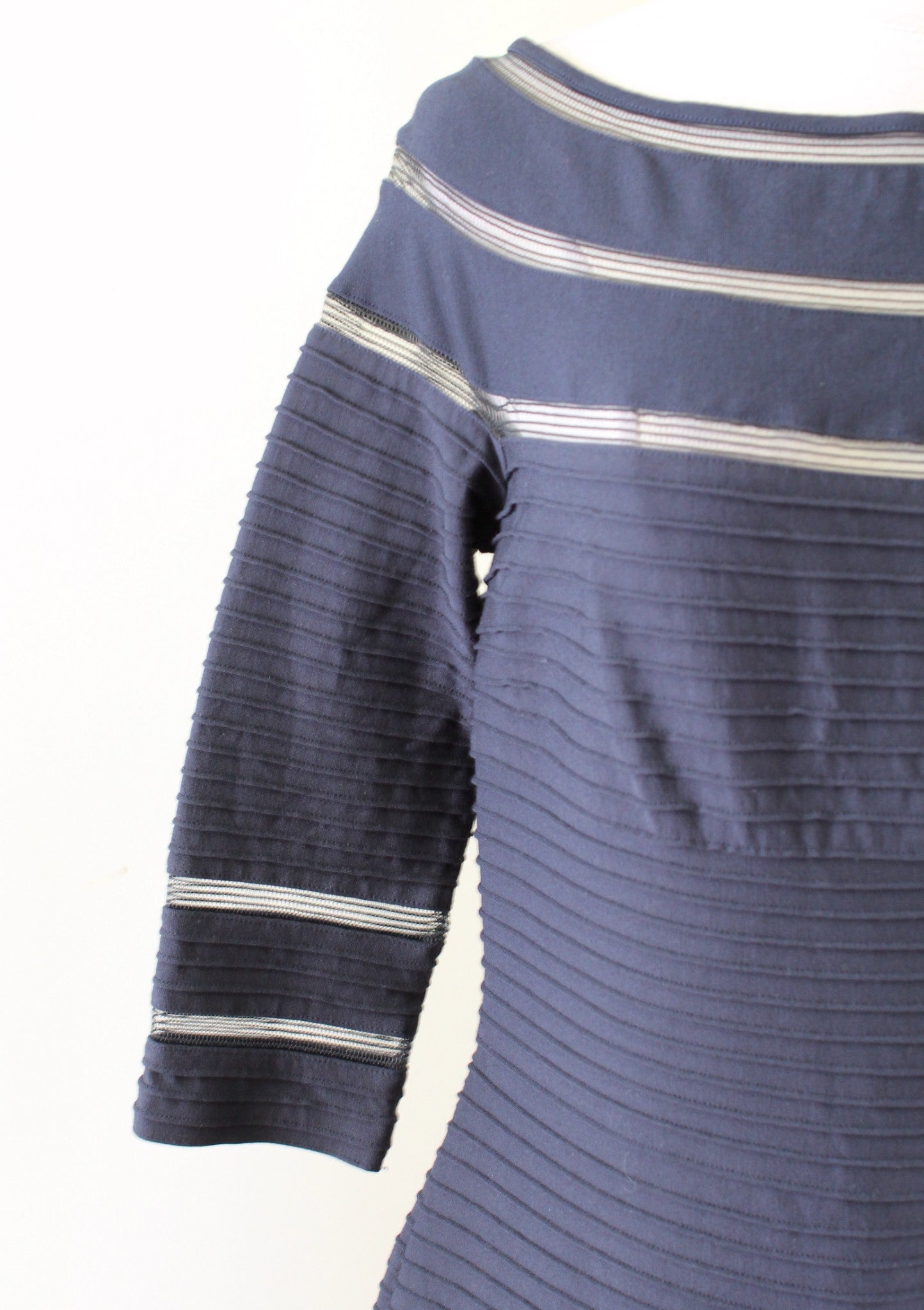 Tadashi Shoji Navy Blue Pintuck Striped Mesh Cutout Cocktail Evening Dress Sz M