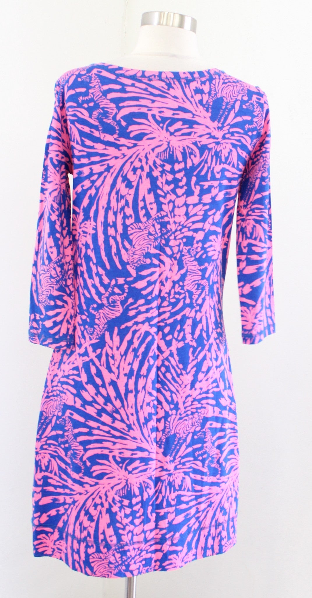 Lilly Pulitzer Palmetto Rollin in the Grass V Neck Tee Dress Size S Pink Blue