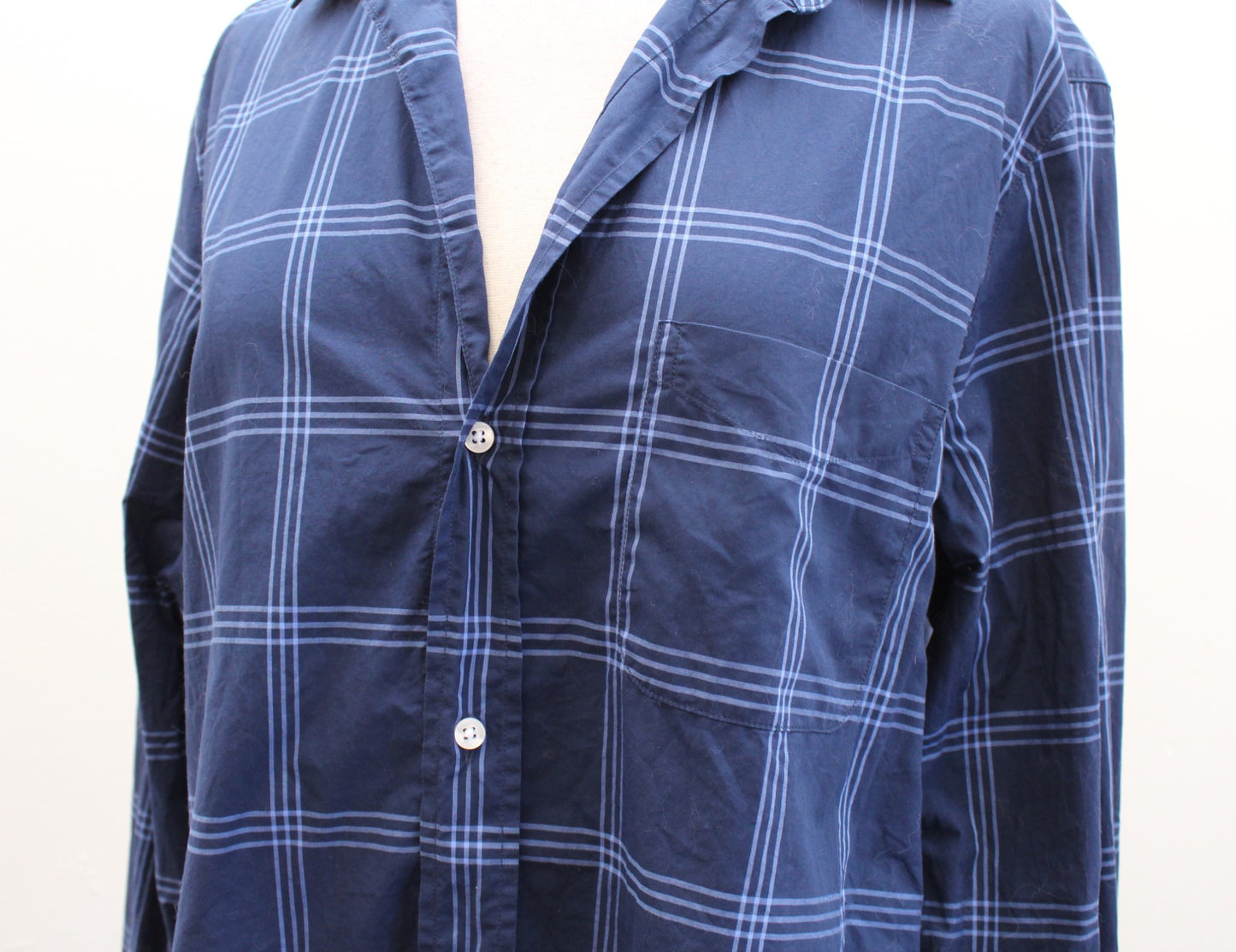 Frank and Eileen Silvio Navy Blue Windowpane Plaid Button Front Shirt Blouse M