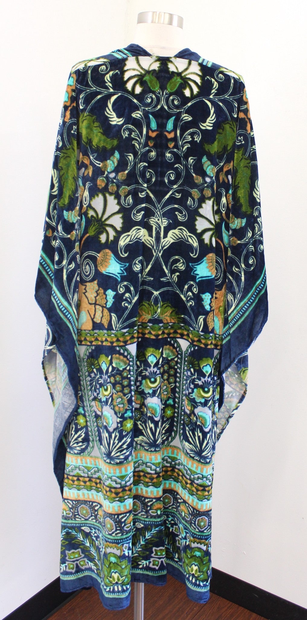 Aratta Silent Journey x Anthropologie Luca Burnout Velvet Kimono One Size M L