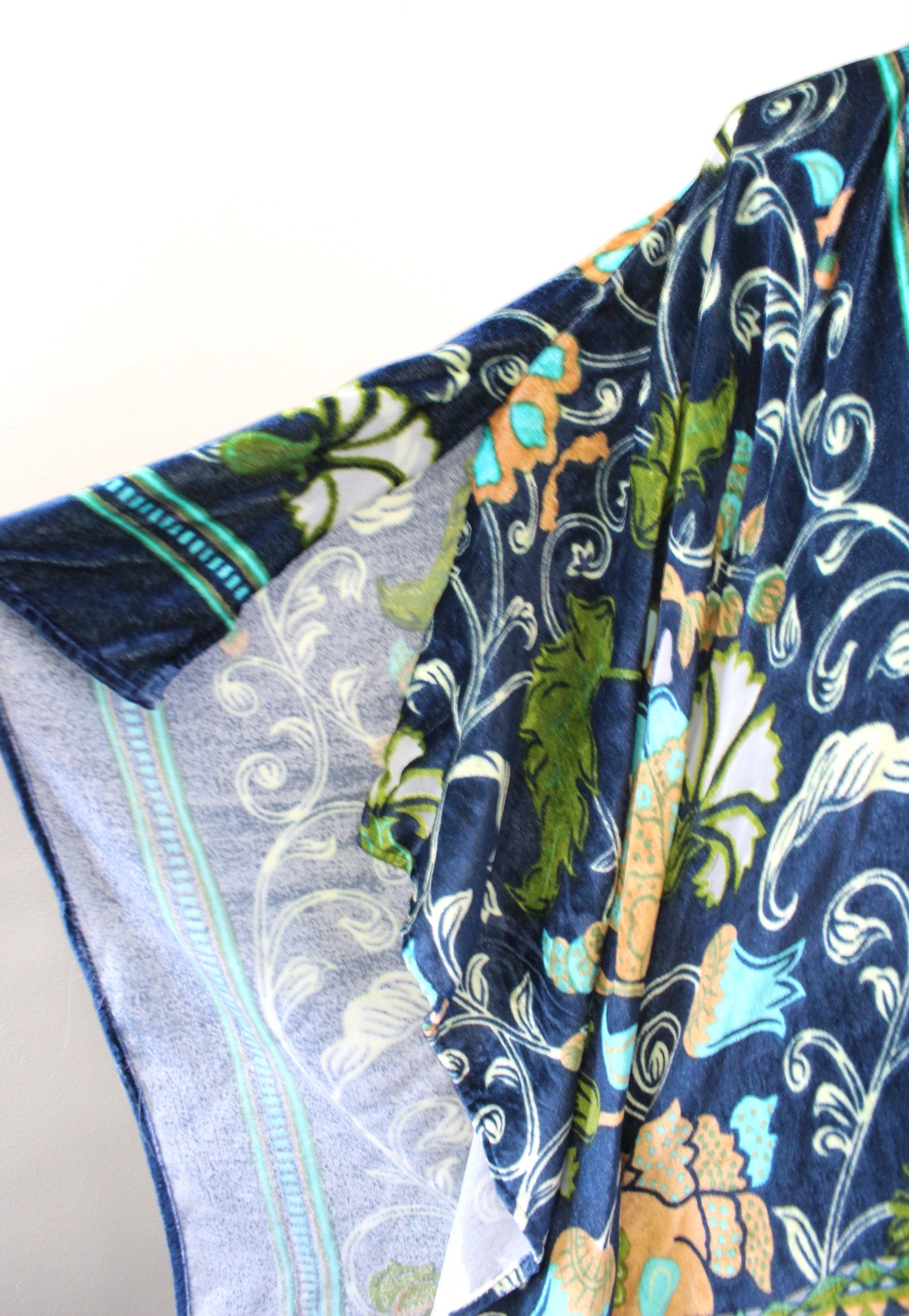 Aratta Silent Journey x Anthropologie Luca Burnout Velvet Kimono One Size M L