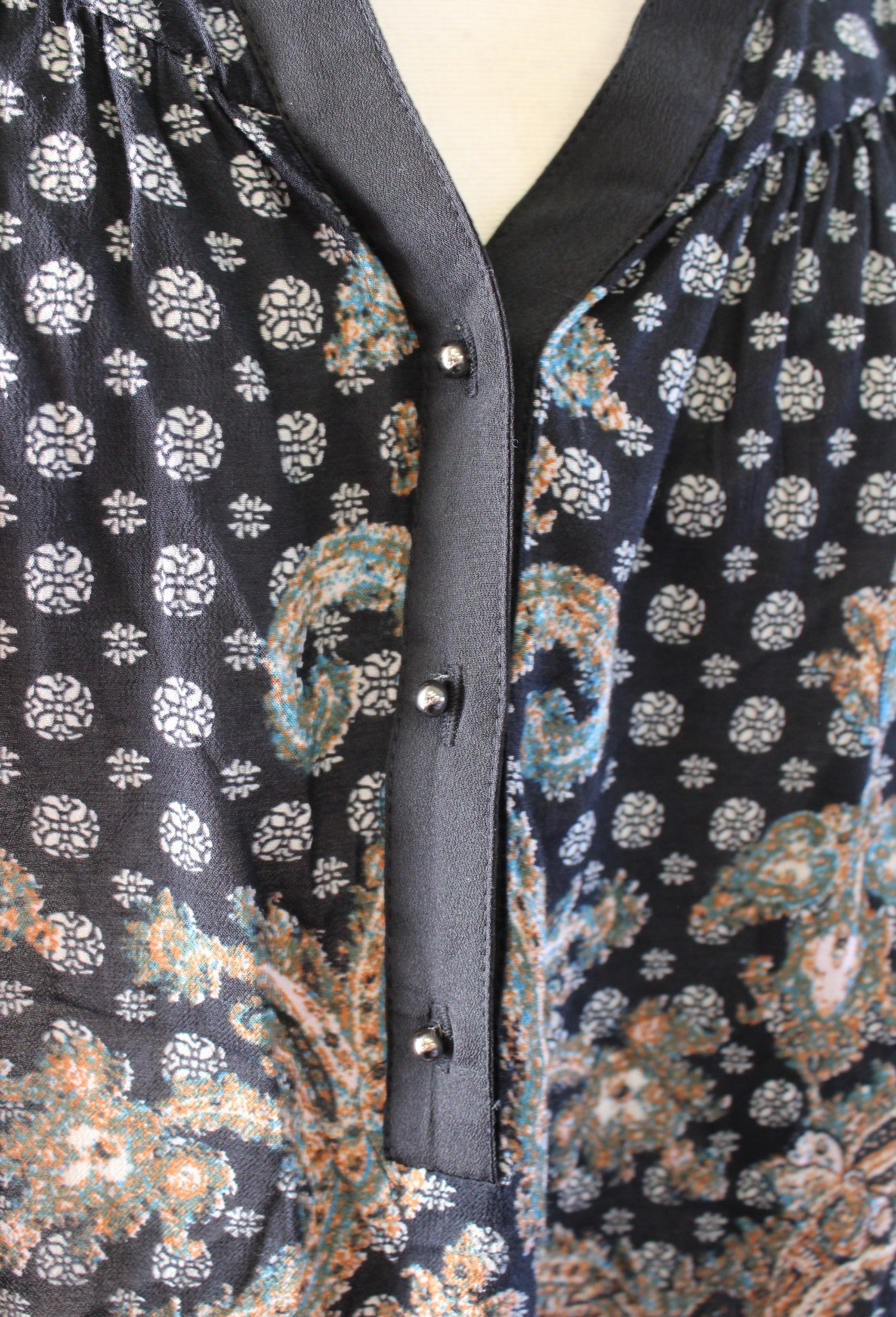 Meadow Rue Anthropologie Black Geometric Paisley Print Tunic Top Blouse Size XS