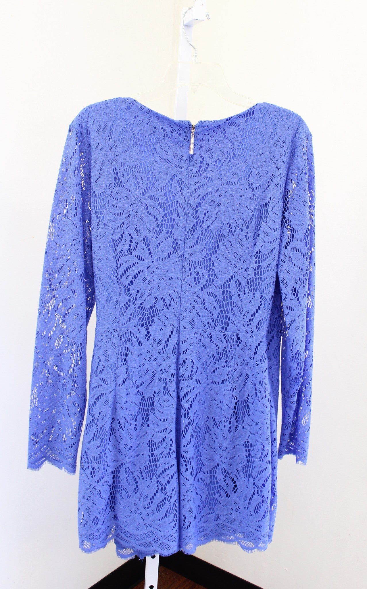 Lilly Pulitzer Tiki Leaf Floral Lace Skirted Wrap Front Romper Size XL Blue/Purp