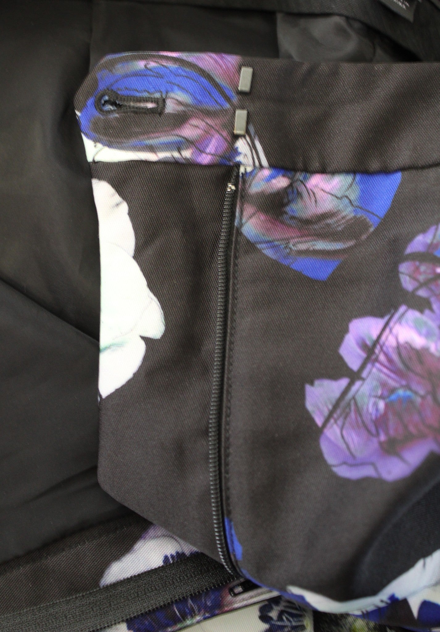 J Crew Womens Patio Pant in Violet Poppy Floral Size 16 Cropped Black Purple