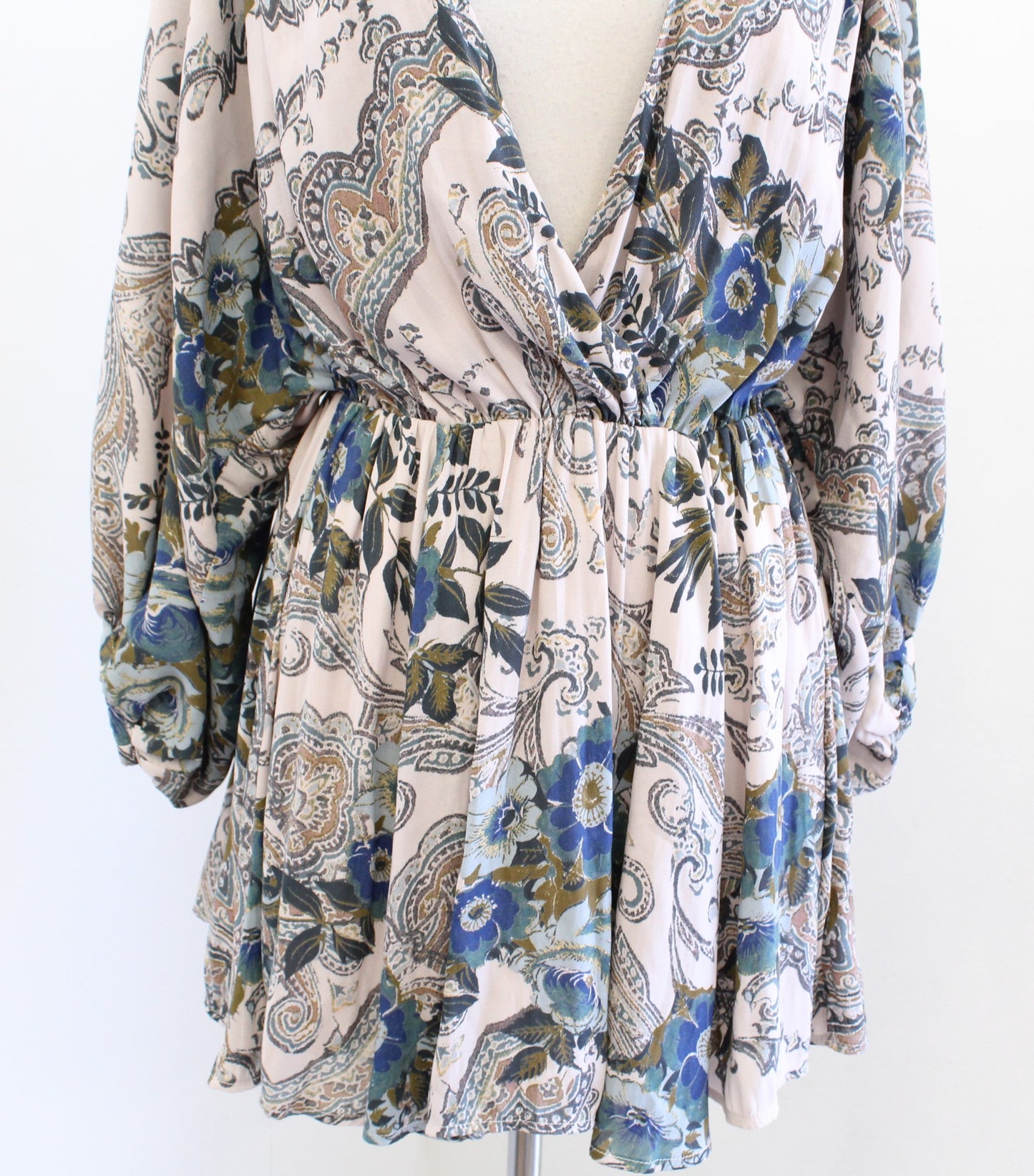 Free People High Plains Paisley Floral Plunge V Neck Mini Tunic Dress Size XS