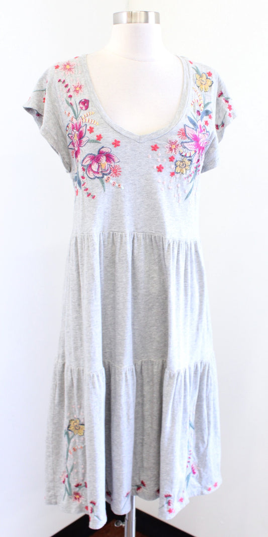 Johnny Was Jessica Heather Gray Floral Embroidered Tiered Midi Knit Dress Sz XS