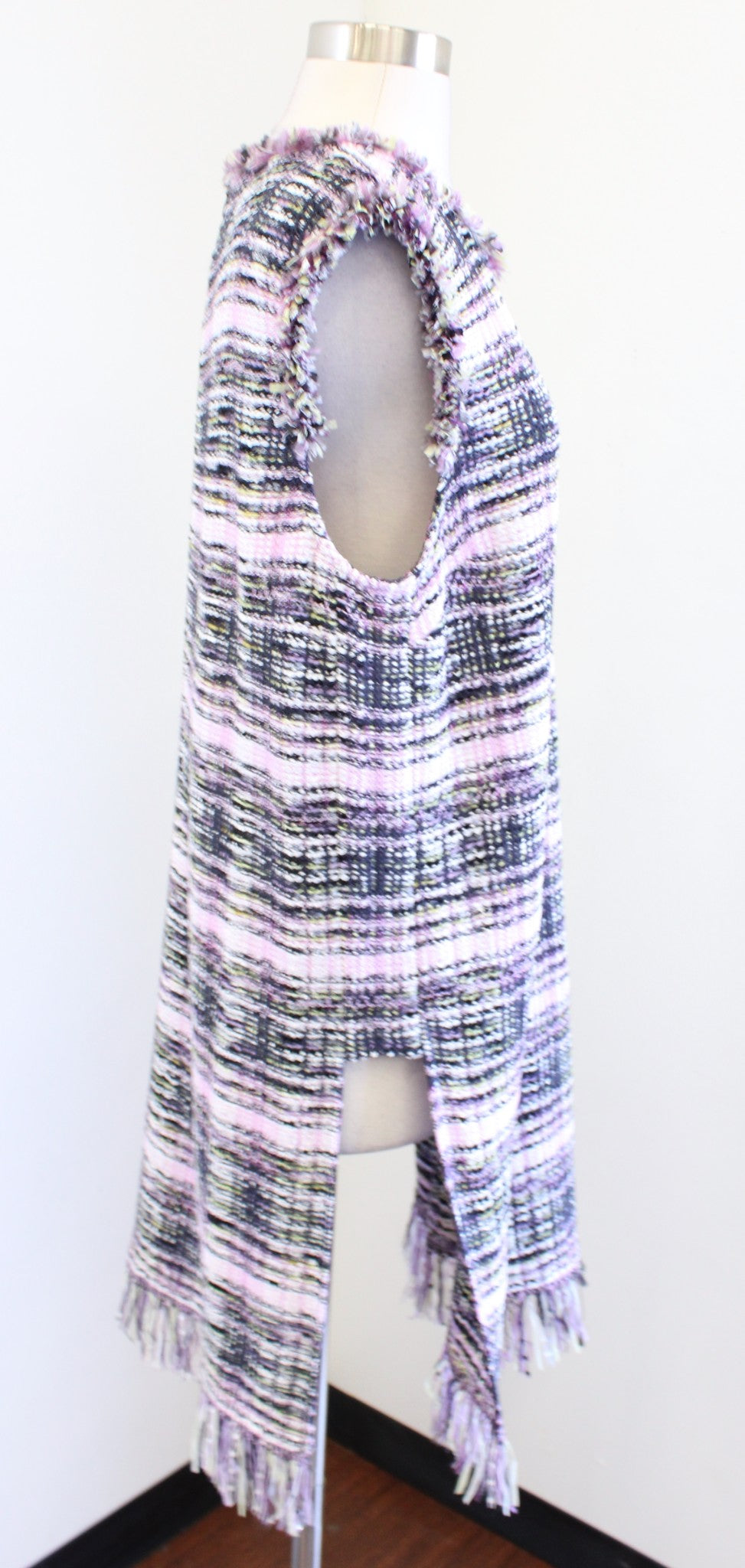 NWT $995 St John Anna Plaid Tweed Fringe Long Split Side Tunic Top Size L Purple