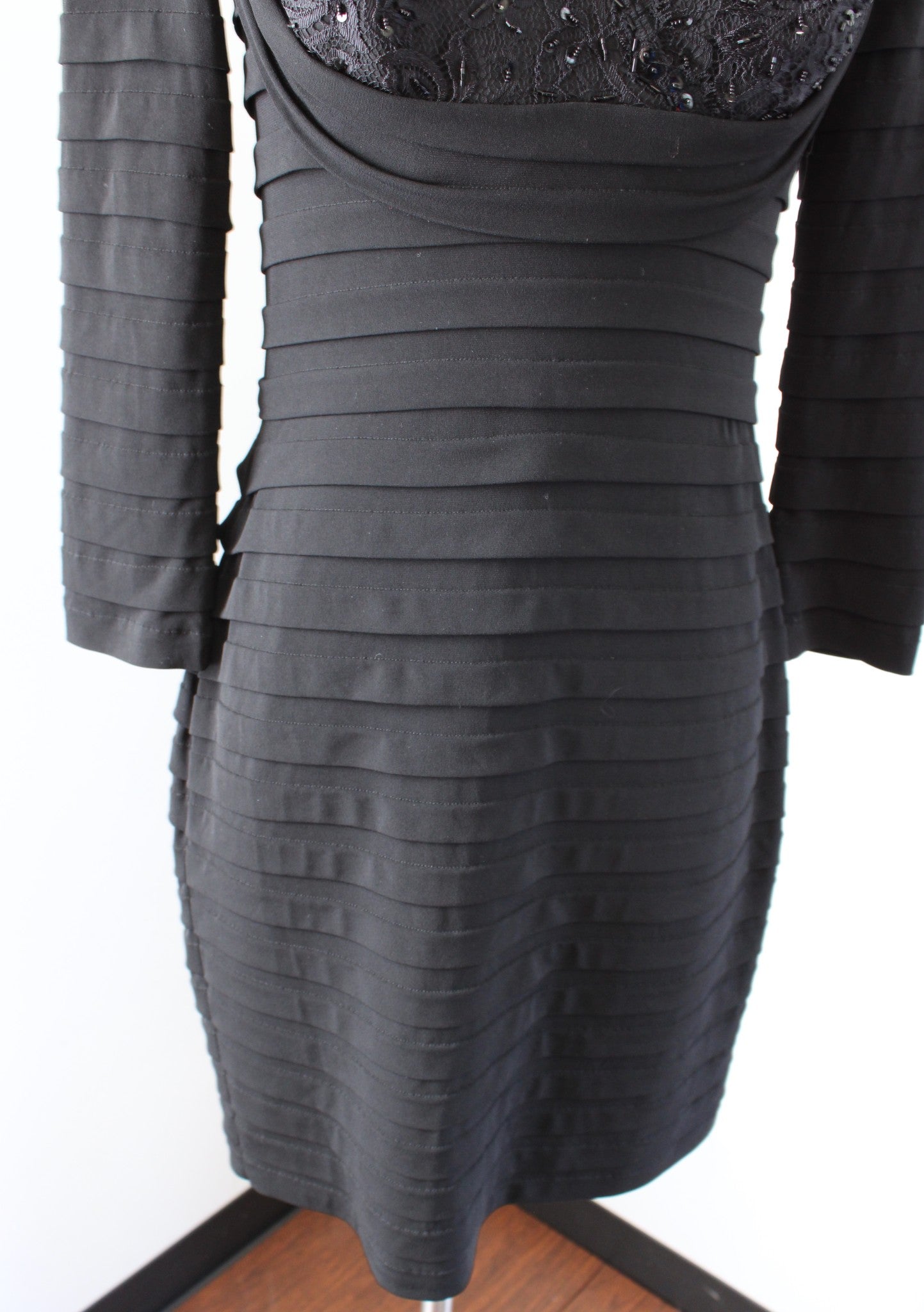 Tadashi Collection Black Lace Sequin Bust Tiered Sheath Dress Size XS Evening