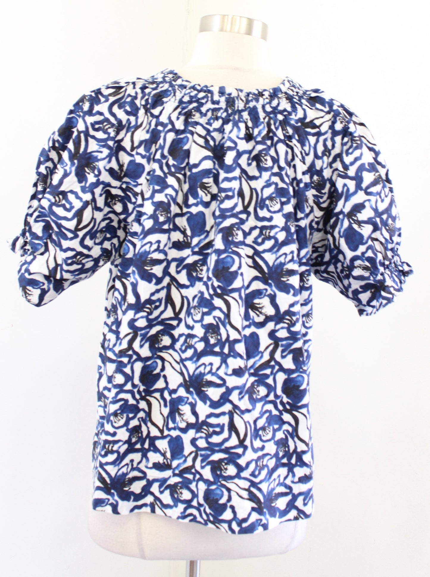 Apiece Apart Blue White Floral Kasin Top Size M Puff Sleeve Smocked Blouse