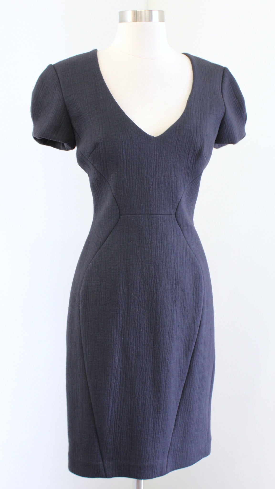 L'agence Dark Gray Blue Textured Knit V Neck Shaped Sheath Dress Size 6