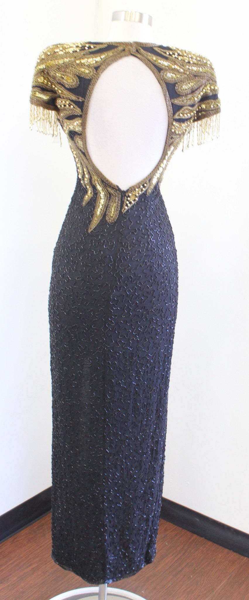 Vtg 80s 90s Alyce Designs Black Gold Silk Beaded Sequin Gown Dress For Queen City Resale Vtg 80s 90s Alyce Designs Black Gold Silk Beaded Sequin Gown Dress For Queen City Resale