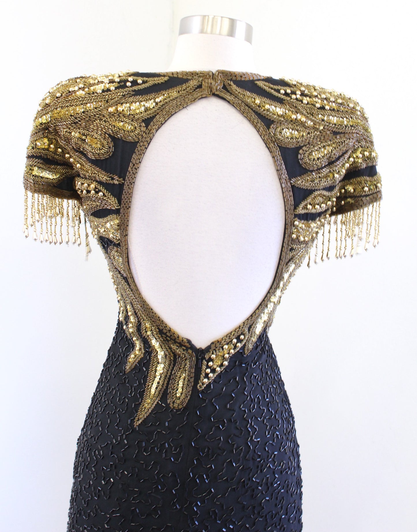 Vtg 80s 90s Alyce Designs Black Gold Silk Beaded Sequin Gown Dress Formal size 4