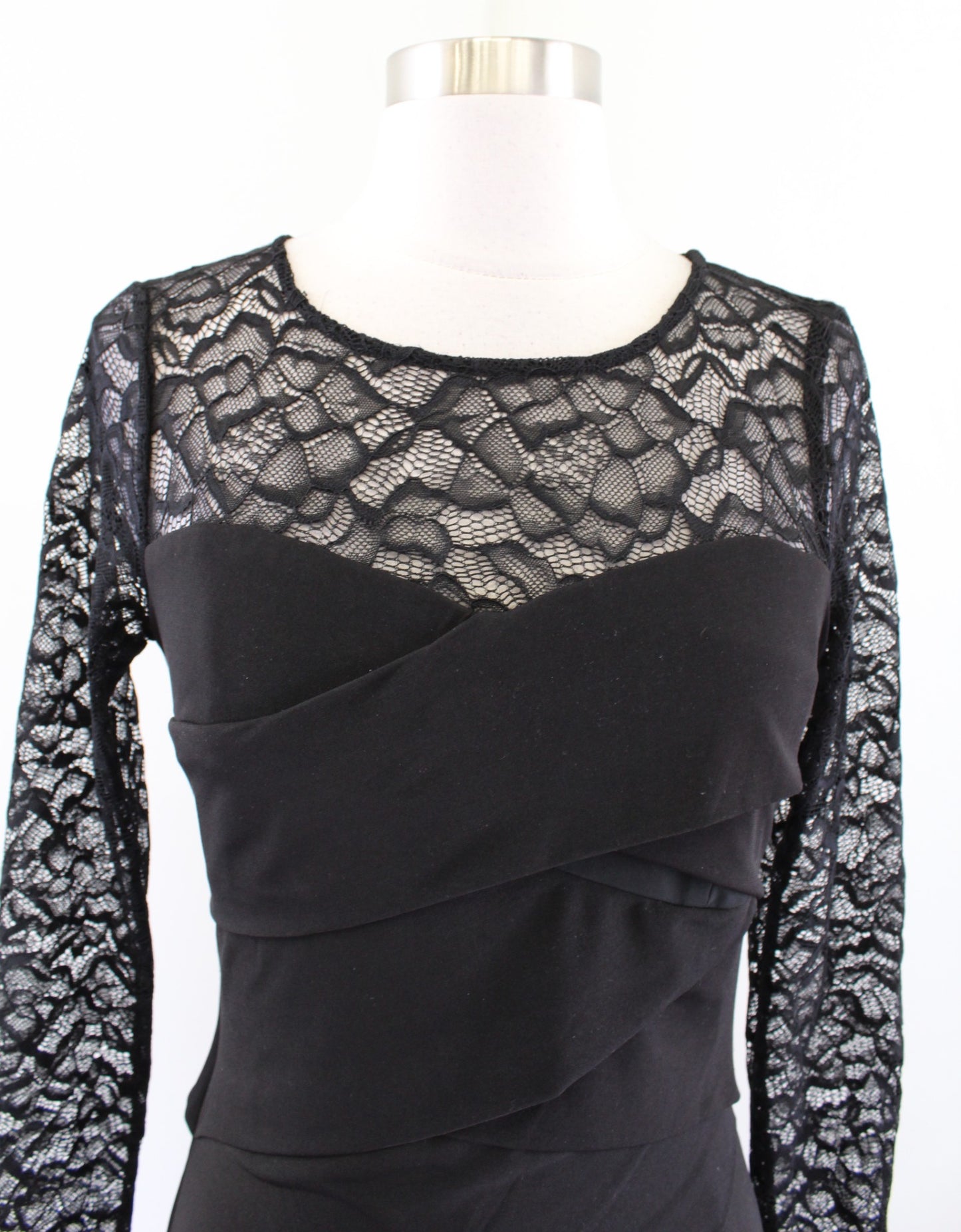 White House Black Market Black Lace Sleeve Instantly Slimming Sheath Dress Sz 2