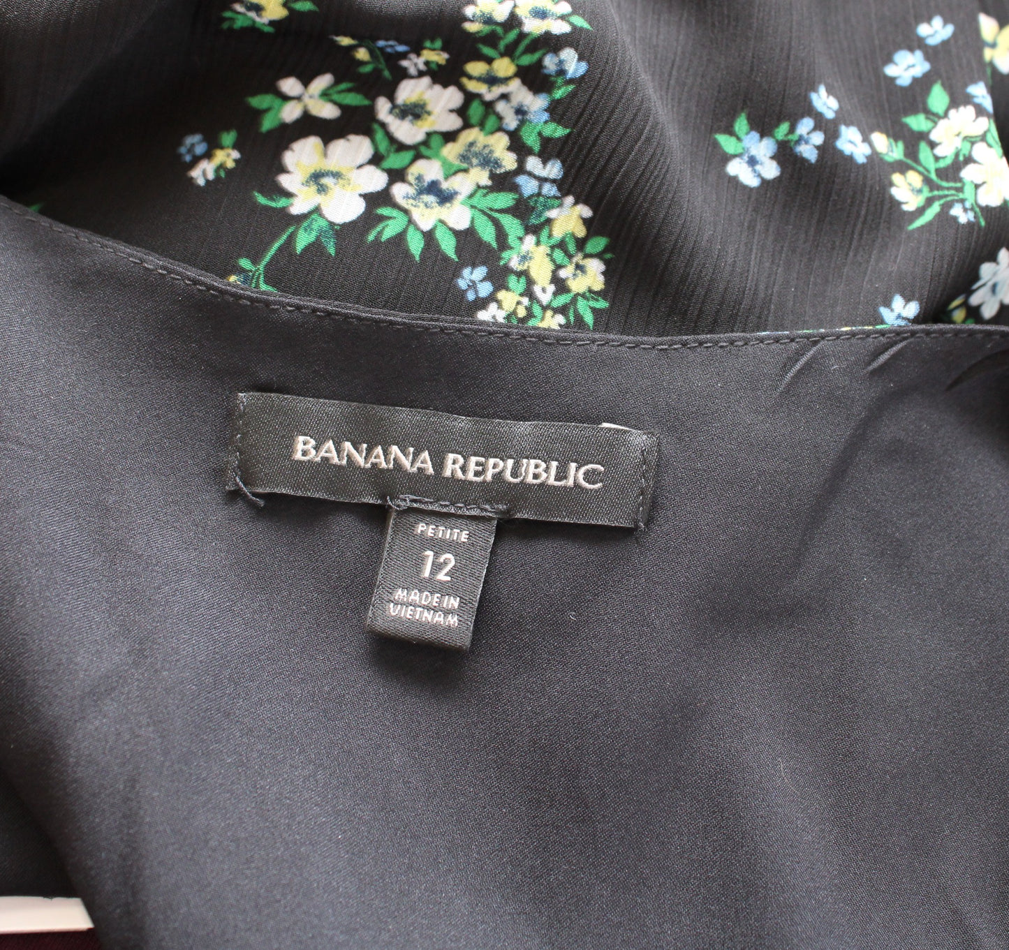Banana Republic Black Floral Print Ruched Mini Dress Size 12P Flutter Green Blue