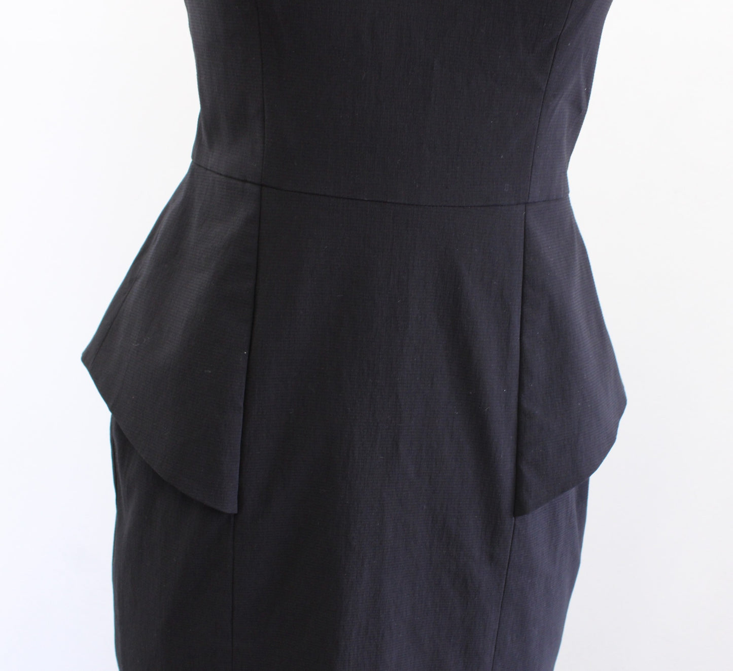 NWT Cache Black Mesh Insert Peplum Sheath Dress Size 0 Cocktail Party Keyhole