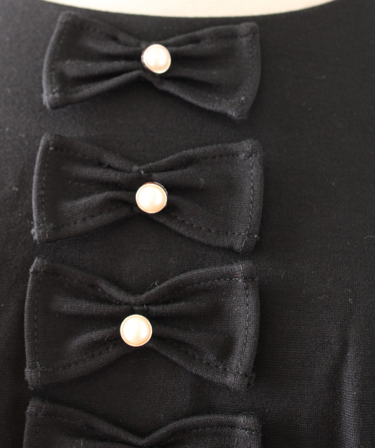 NWT Talbots Limited Edition Black Bow Pearl Accent 3/4 Sleeve Dress Size 6P Knit