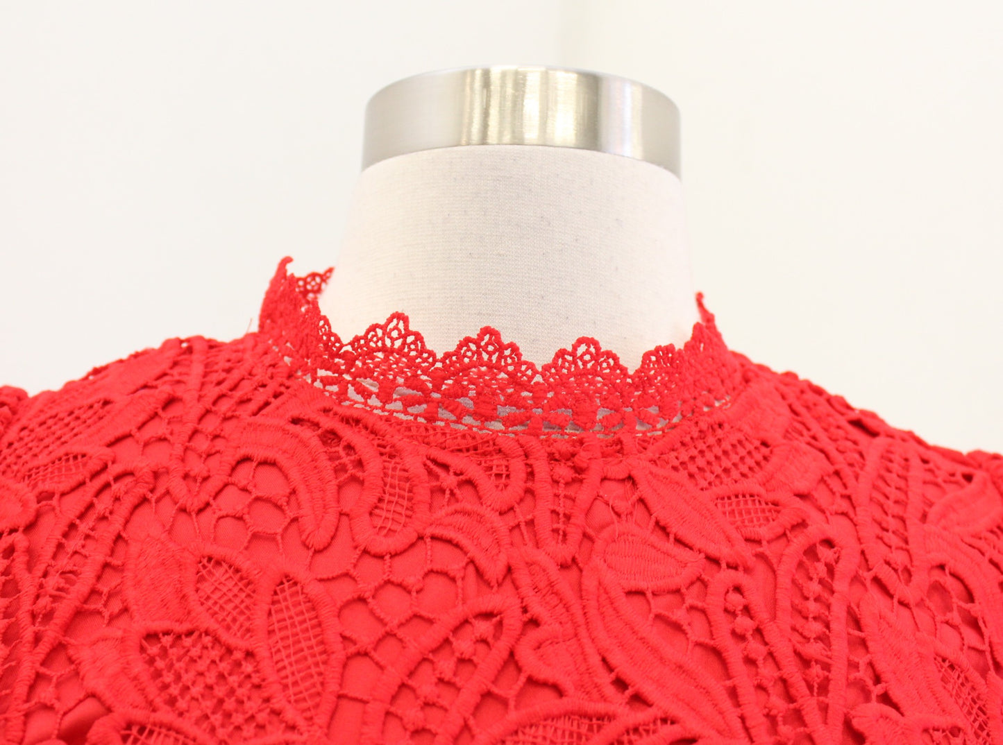NWT $180 Jade Melody Tam Red Lace Mock Neck Puff Sleeve Top Blouse Size XS