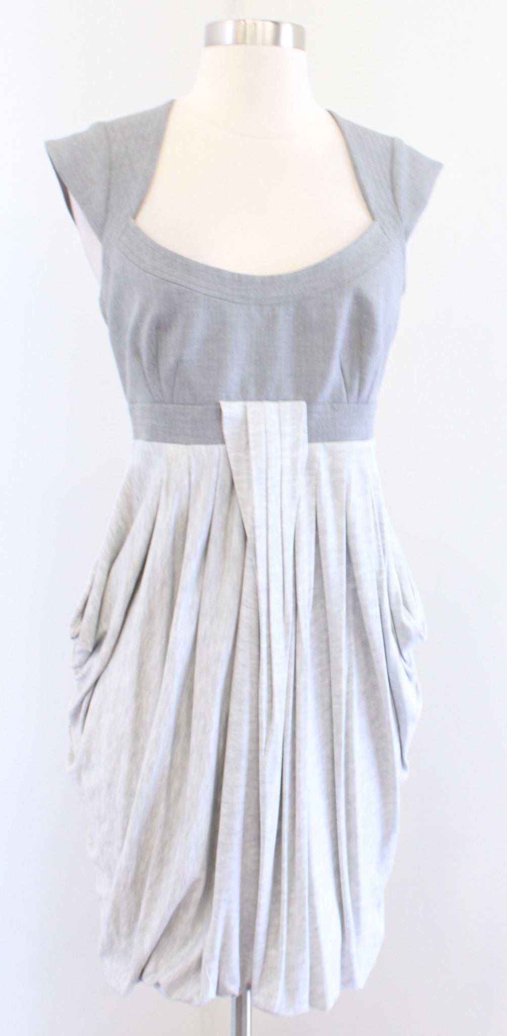 Karen Millen Gray Color Block Knit Contrast Draped Sheath Dress Size 6 V Neck