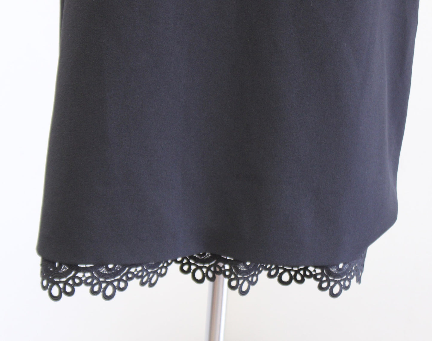 Lauren Ralph Lauren Solid Black V Neck Crochet Trim Bell Sleeve Dress Size 8