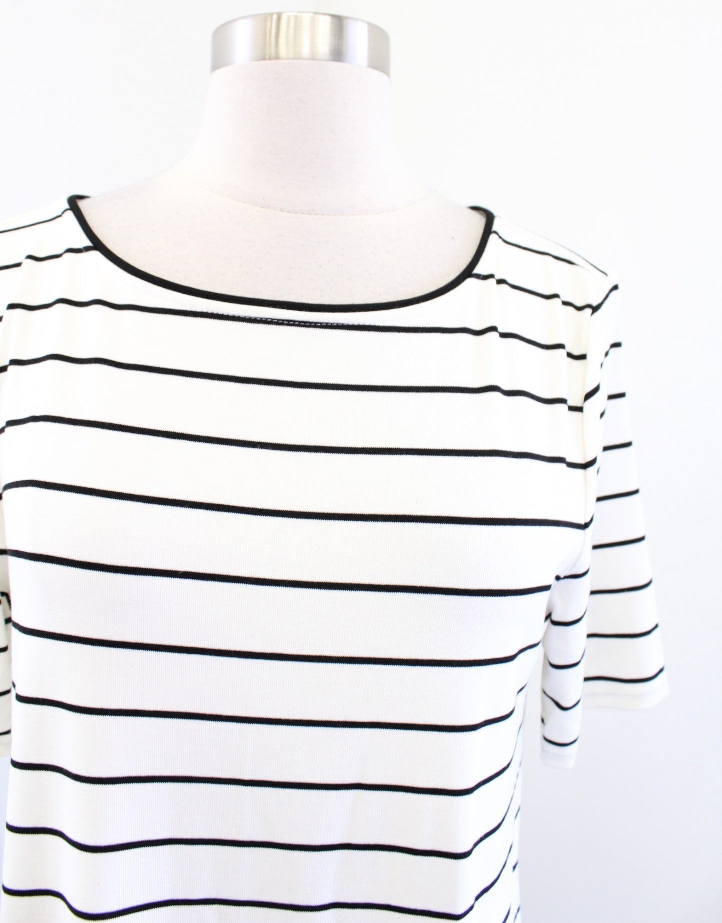 White House Black Market Striped Short Sleeve Knit Tee Shift Dress Size M Ivory