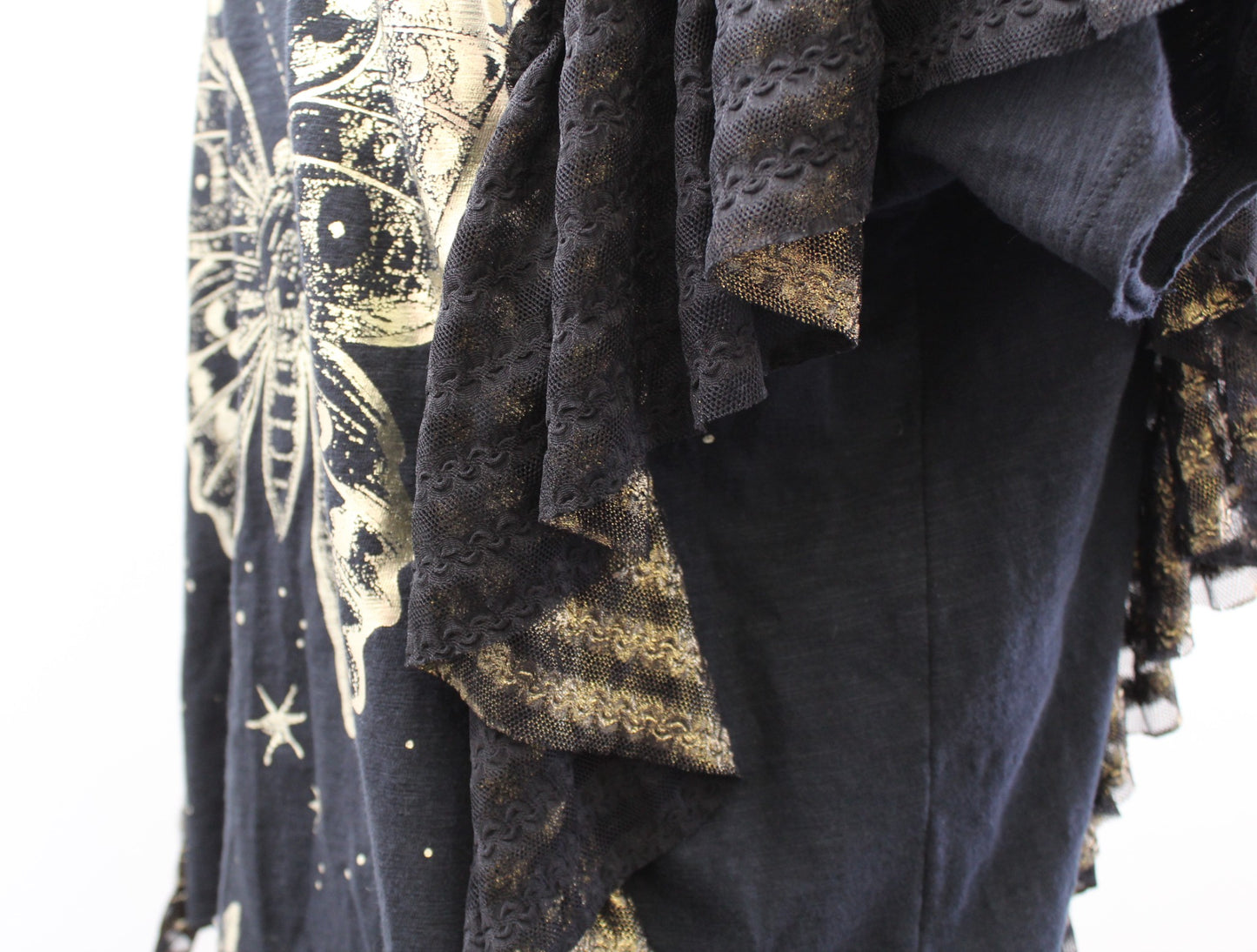 Pilcro Anthropologie Golden Hour Tee Black Gold Butterfly Ruffle T Shirt Size S