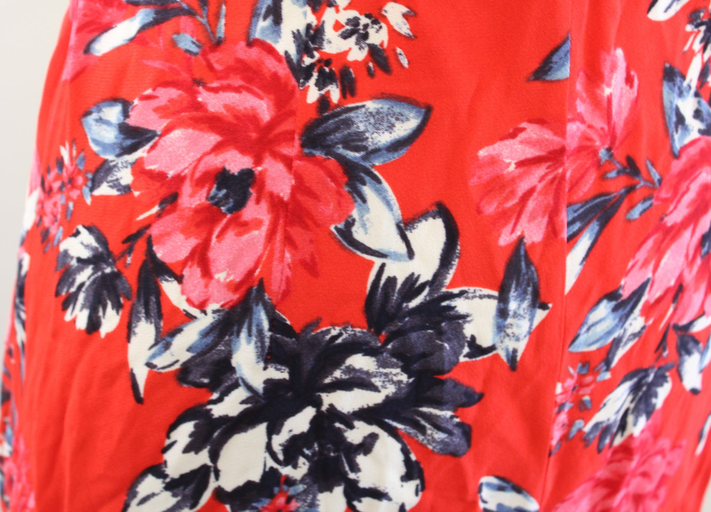 French Connection Coletta Red Floral Print Tie Waist Maxi Dress Size 4 V Neck