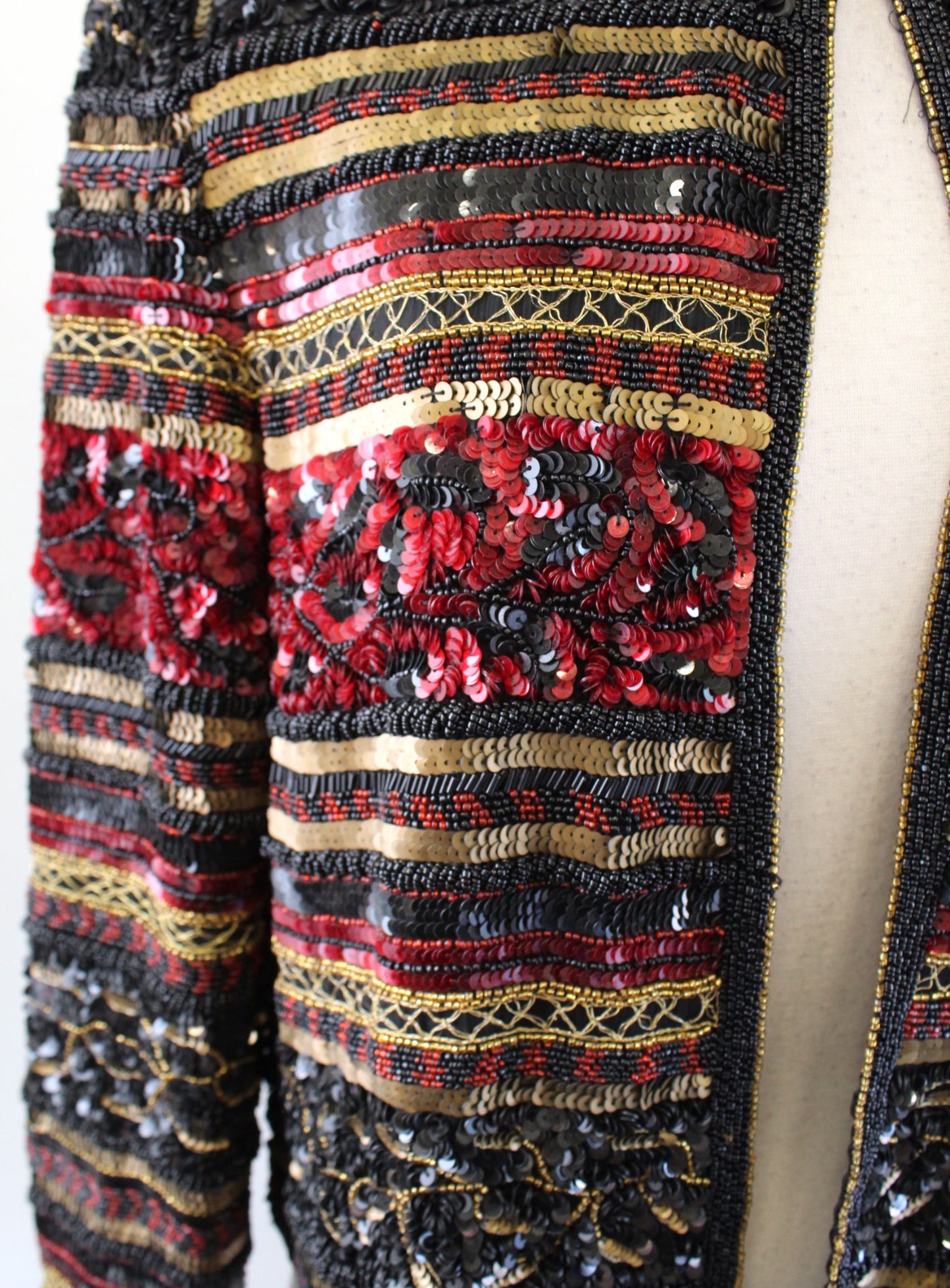 Vtg Adrianna Papell Black Red Gold Silk Beaded Sequin Evening Party Jacket PM MP