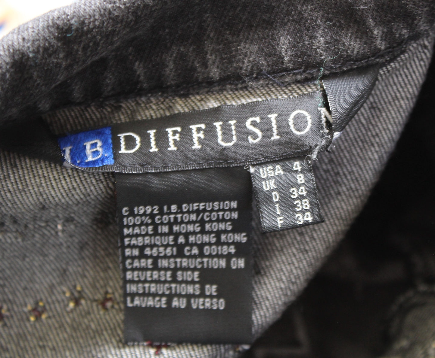 Vtg 90s Gray Gold Silver Studded Embellished Denim Jean Jacket Size 4 Retro