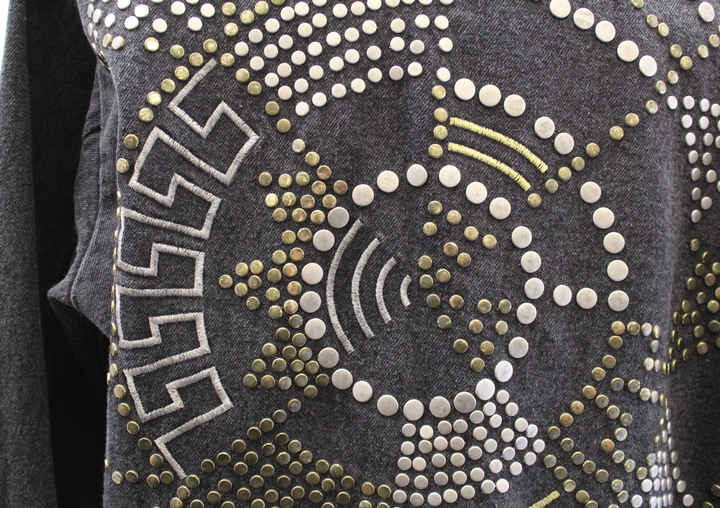 Vtg 90s Gray Gold Silver Studded Embellished Denim Jean Jacket Size 4 Retro