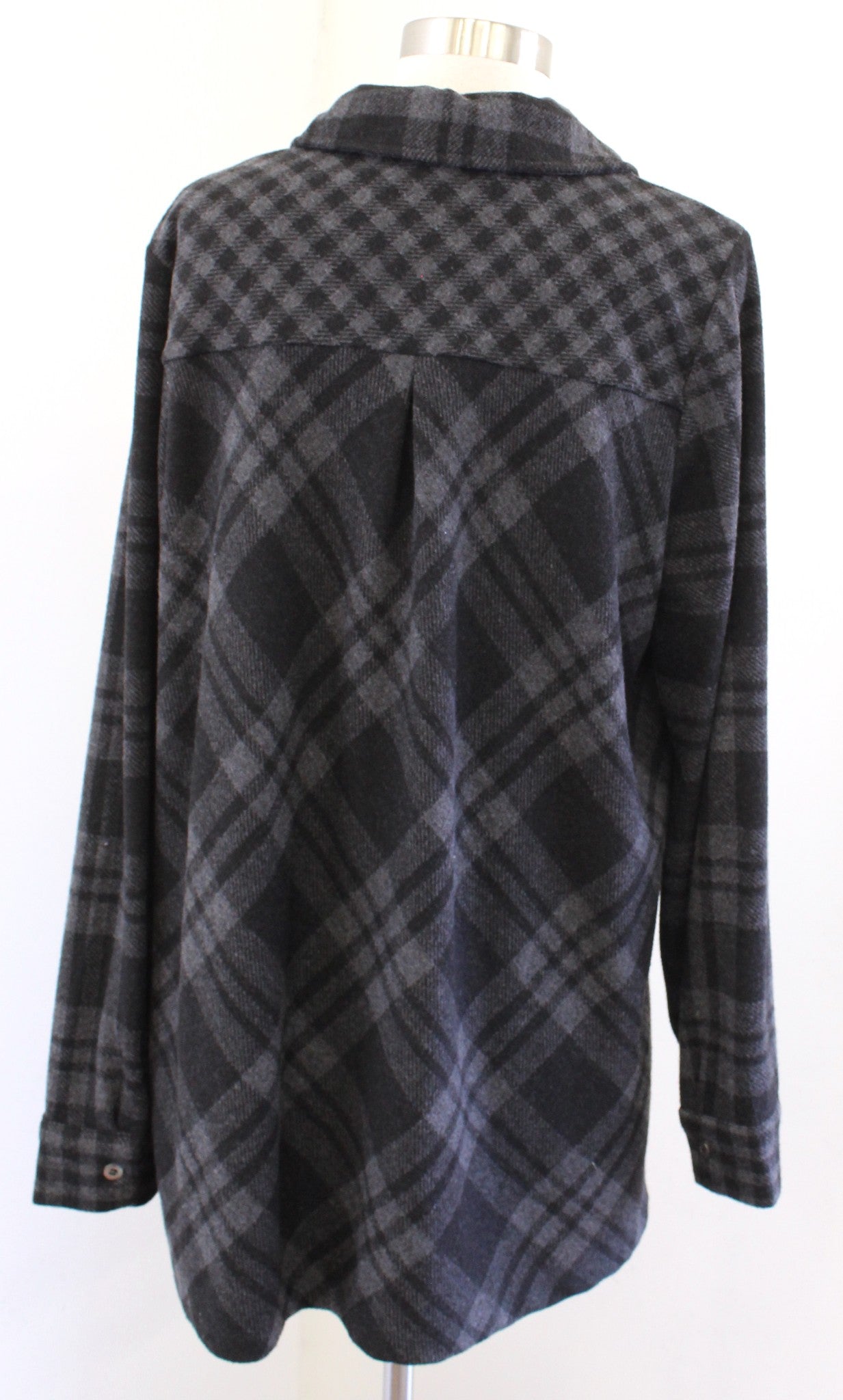 Soft Surroundings Paramour Black Gray Soft Knit Button Front Plaid Tunic Shirt L