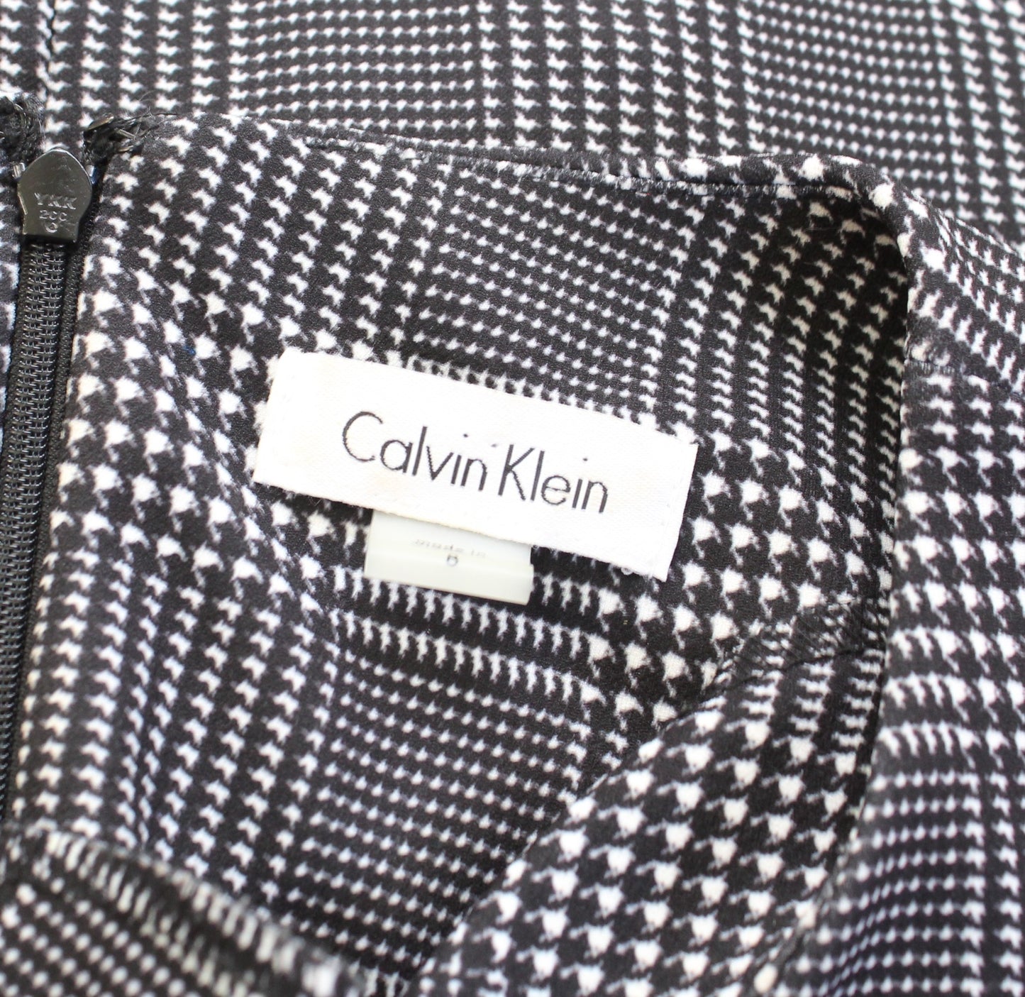 Calvin Klein Black White Houndstooth Plaid Velvet Floral Sheath Dress Size 8