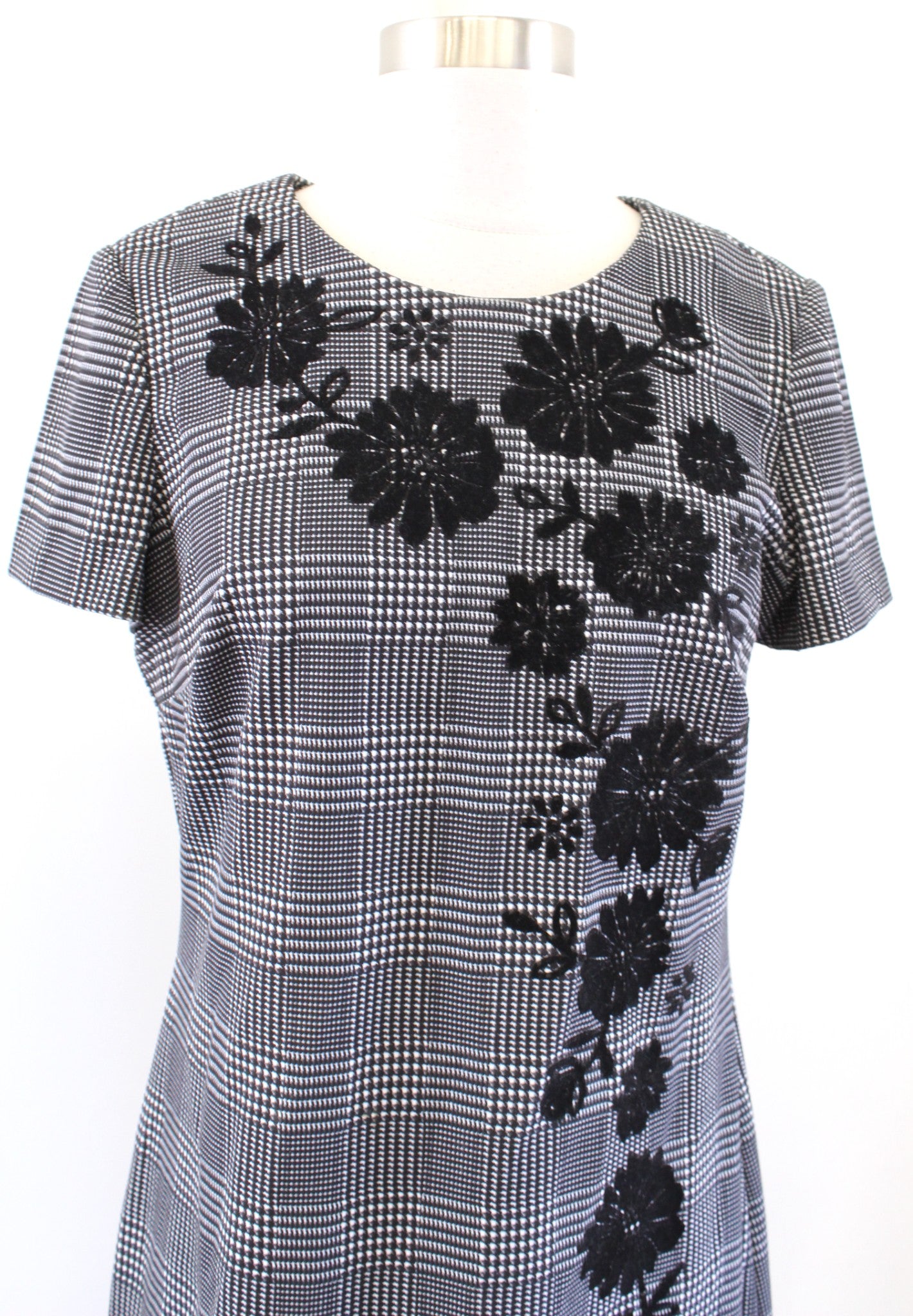 Calvin Klein Black White Houndstooth Plaid Velvet Floral Sheath Dress Size 8