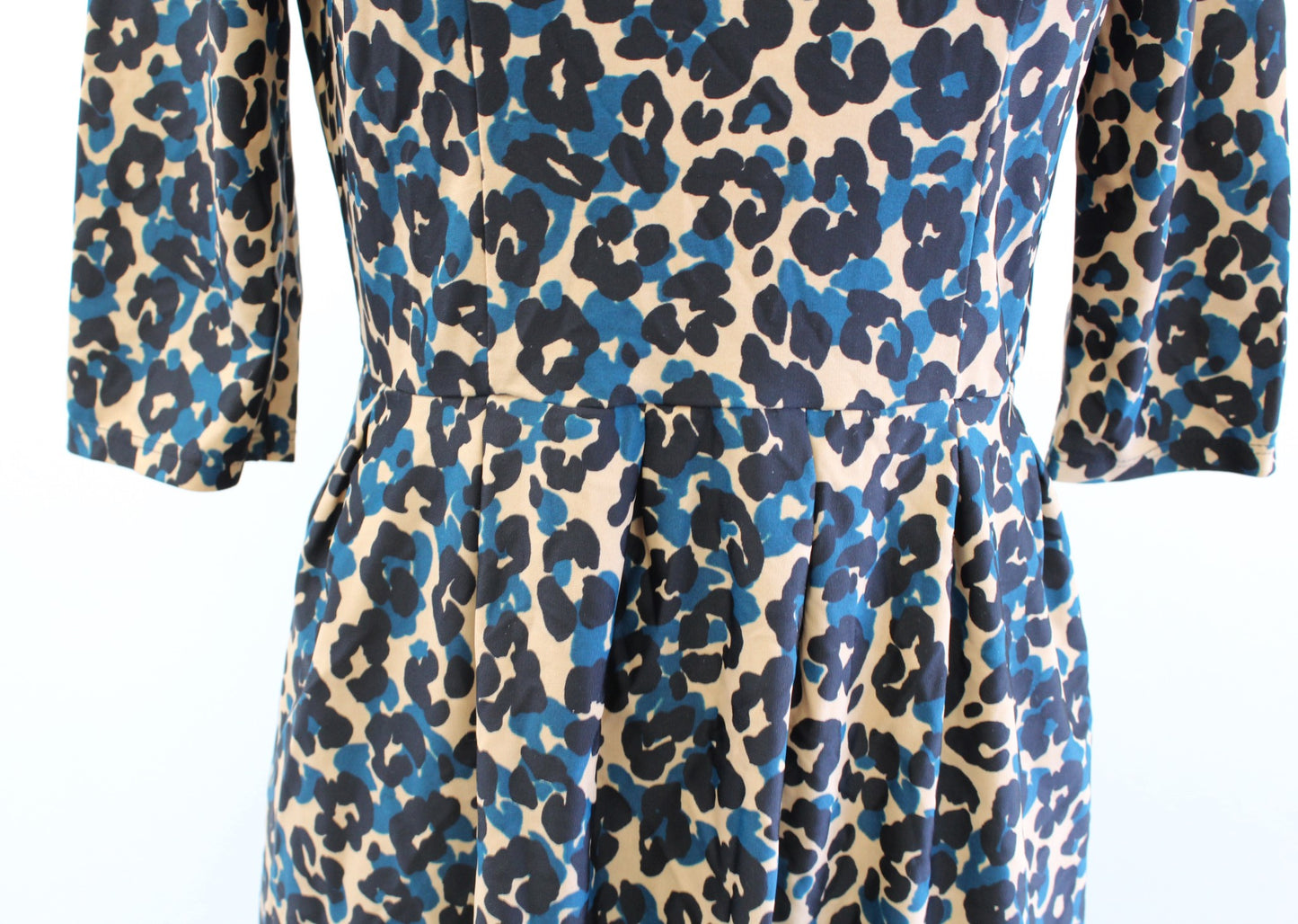 Jude Connally Tan Black Blue Leopard Print Fit and Flare Dress Size S Jude Cloth