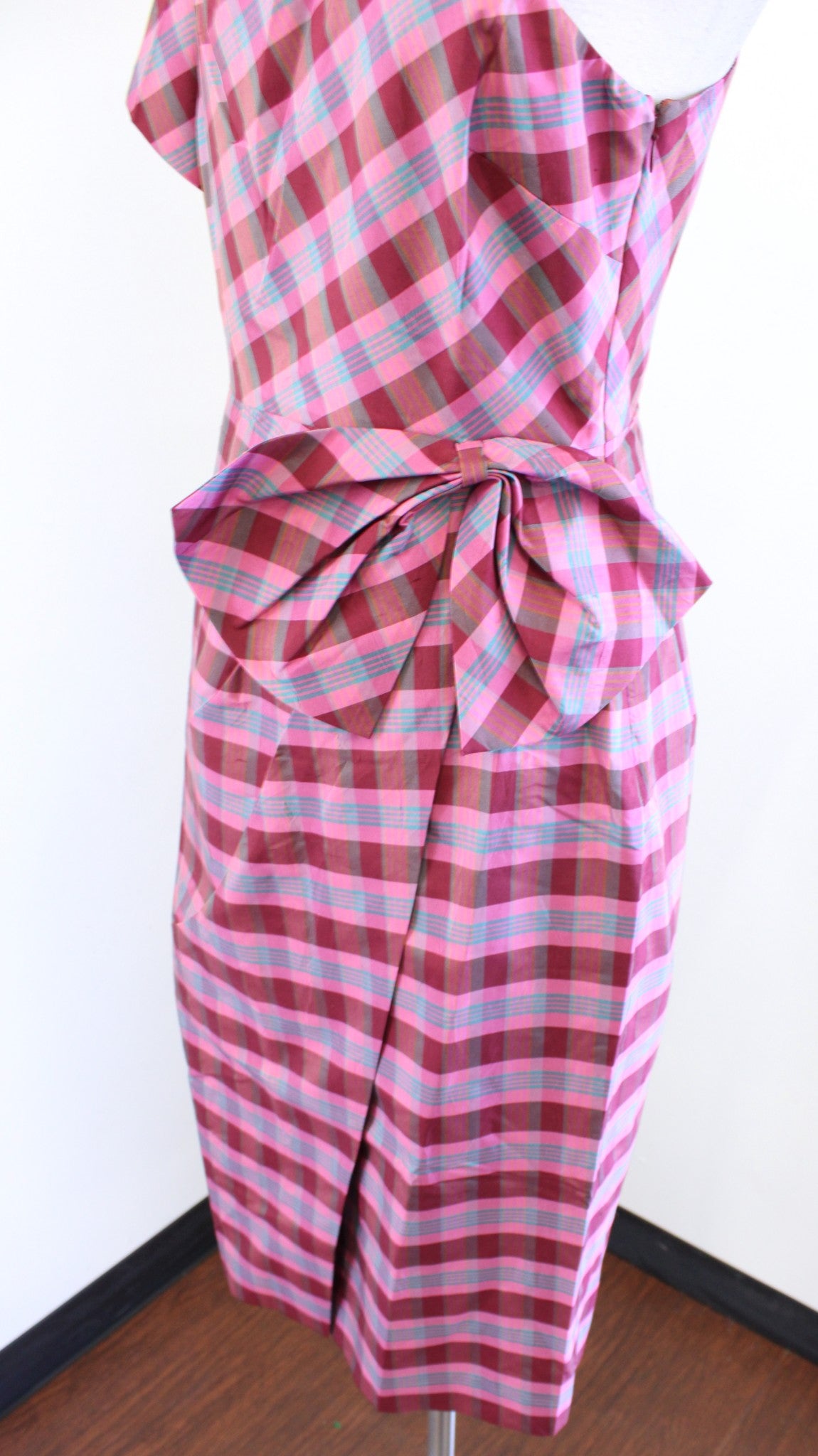 NWT J Crew Womens Ocho Silk Plaid One Shoulder Bow Dress Size 6 Pink Sheath