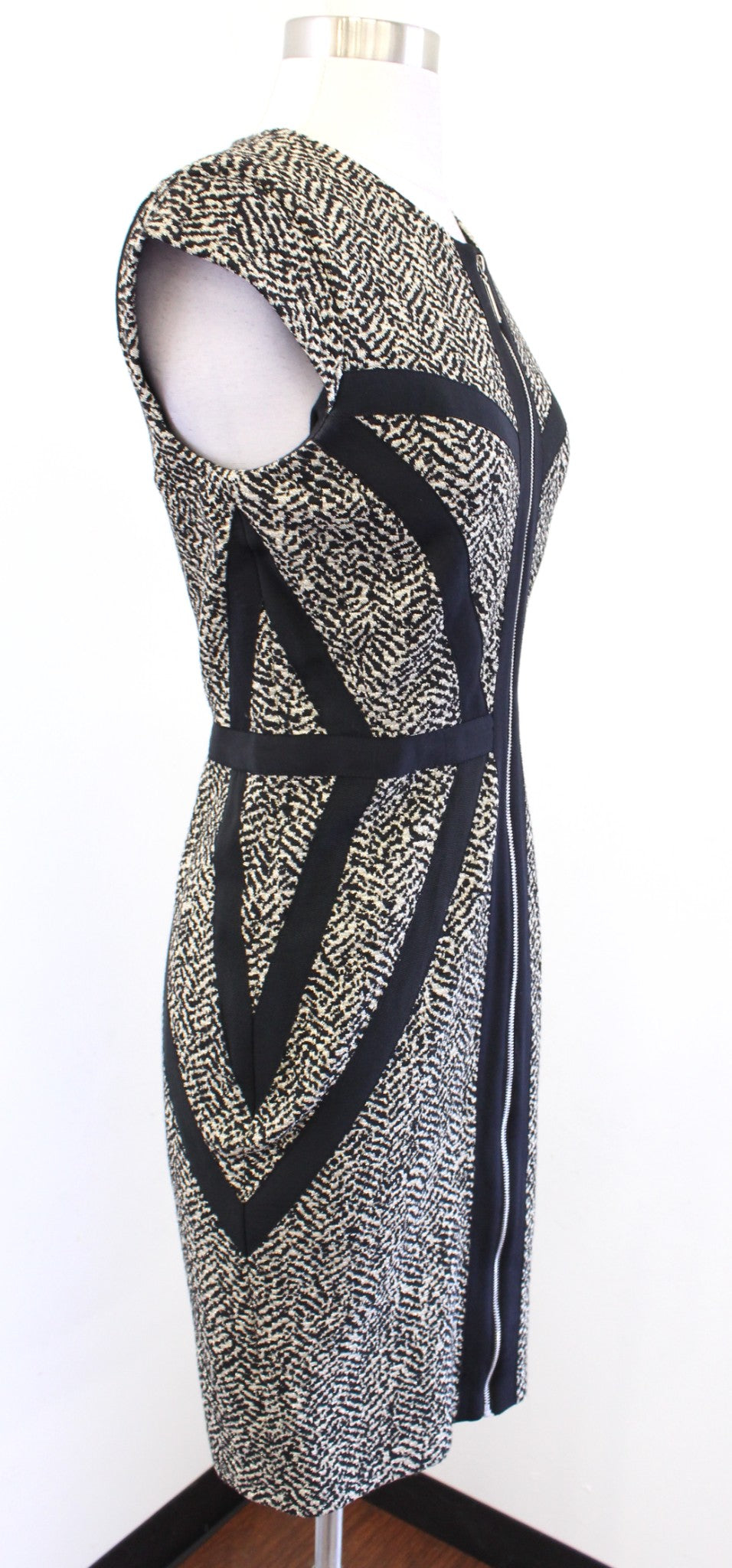 Erin Fetherston Corrine Black Gold Metallic Knit Zip Front Sheath Dress Size 4