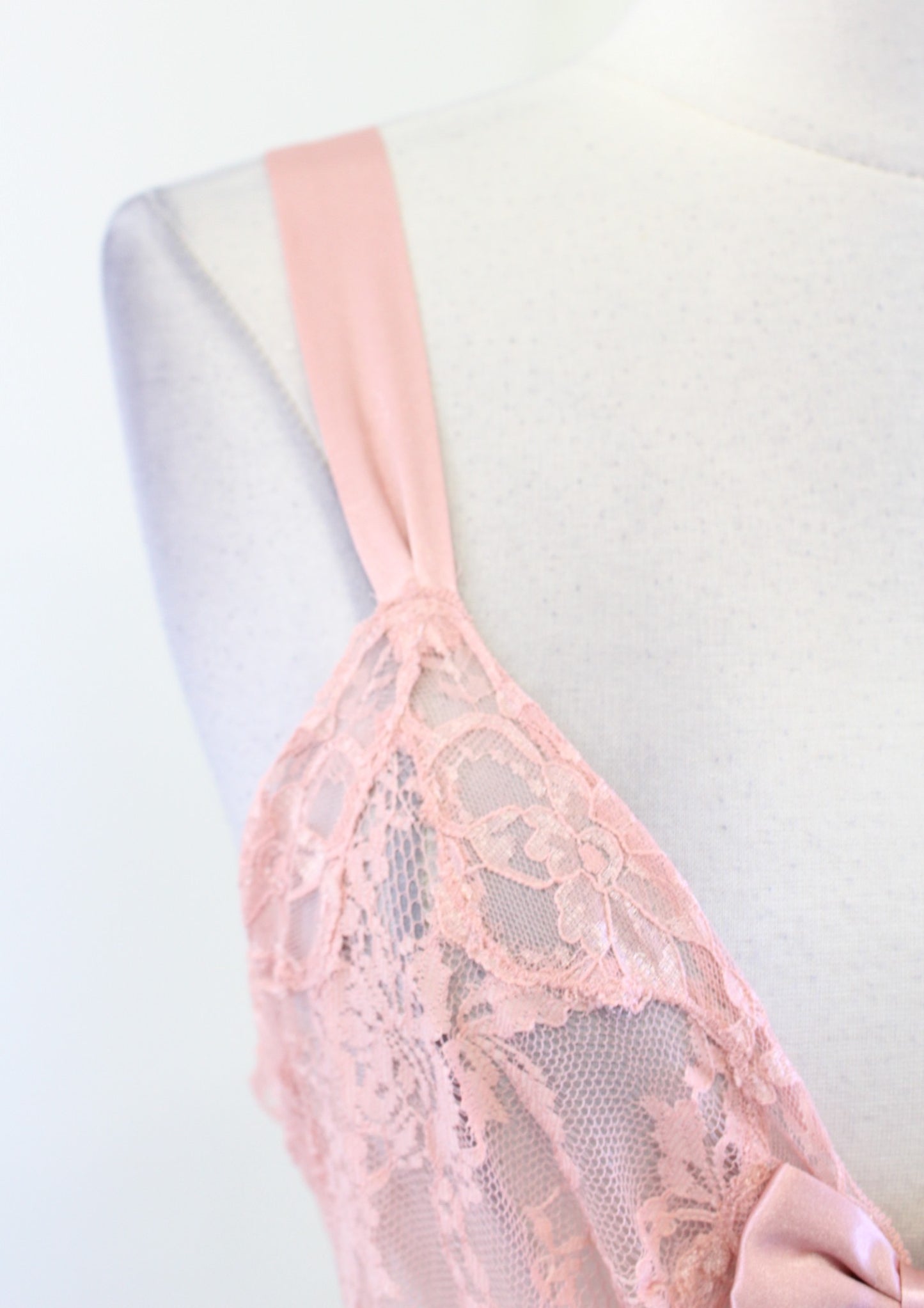 Vtg 90s Victorias Secret Gold Label Dusty Pink Sheer Silk Lace Bow Bodysuit Sz S