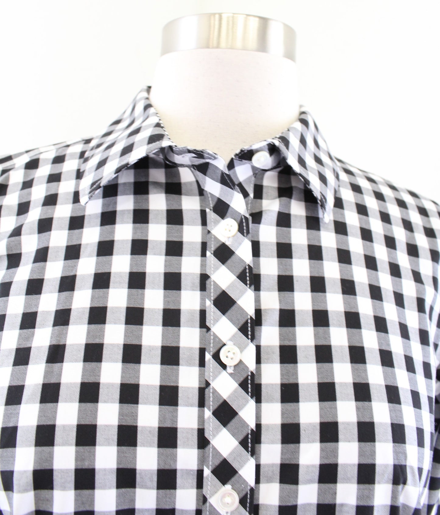 NWT Talbots Non Iron Black White Gingham Plaid Button Down Blouse Shirt Size 2