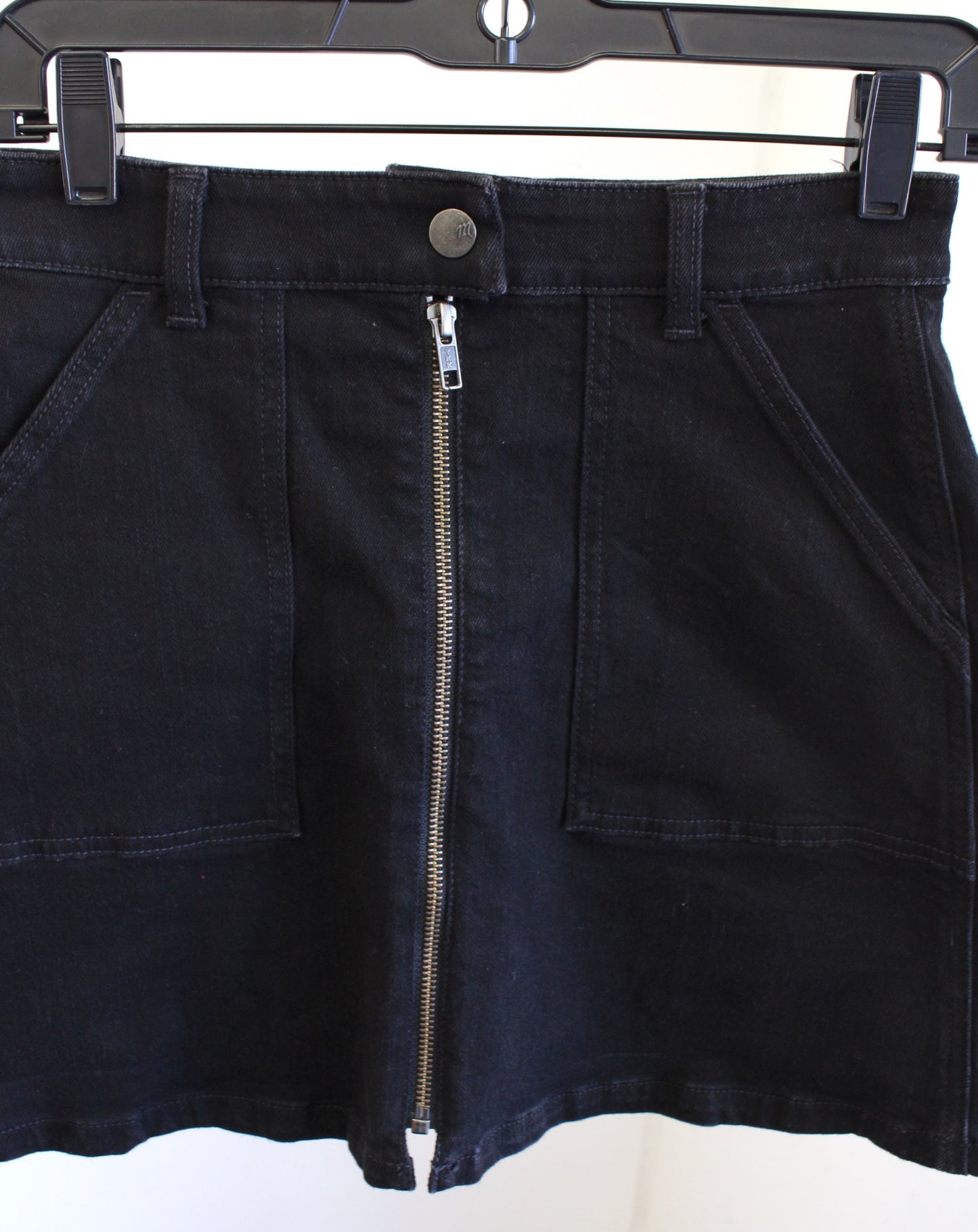 Madewell Zip Front Denim Jean Utility Skirt in Black Frost Size 25