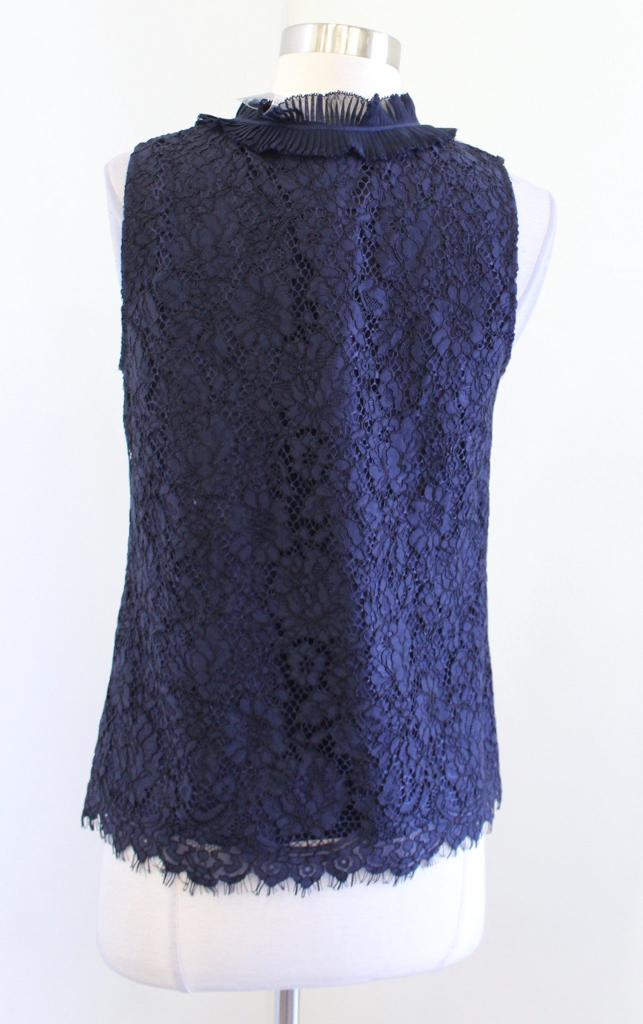 NWT J Crew Navy Blue Ruffle Neck Scalloped Lace Tank Top Blouse Size S Keyhole