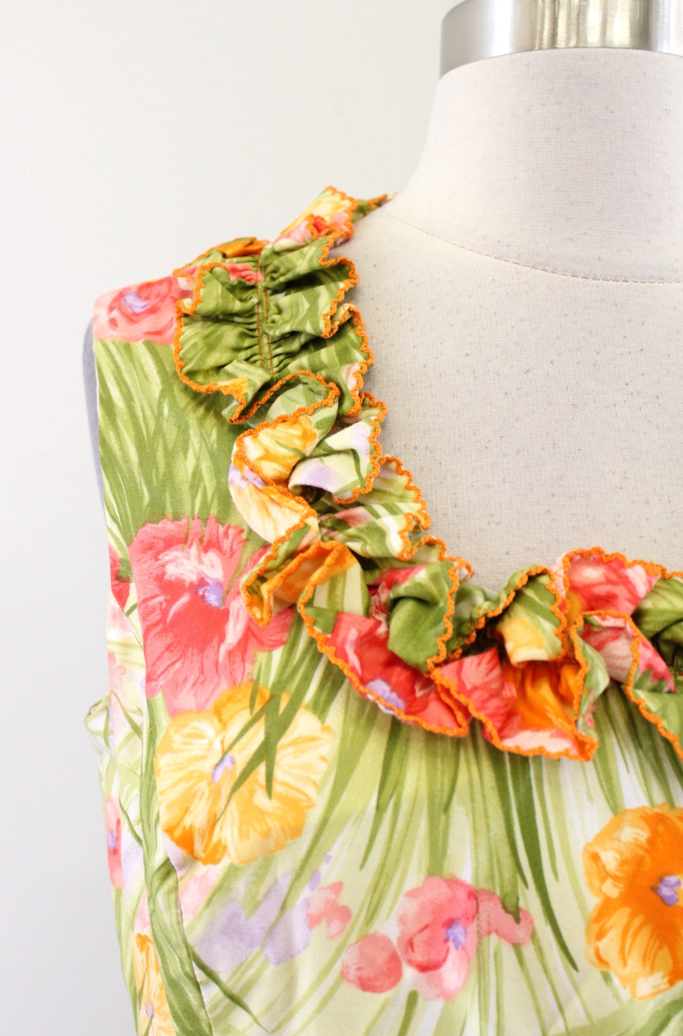 Vtg 60s Mitch Roberts Floral Print Ruffle Neck Maxi Dress Size 14 / S ? Green