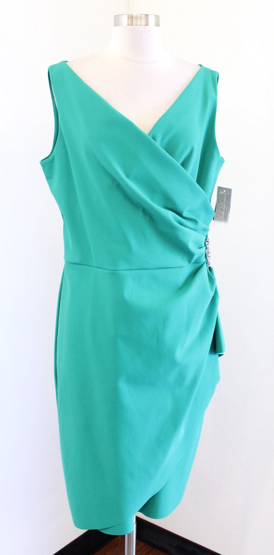 NWT Alex Evenings Jade Green Compression Ruched Ruffle Cocktail Dress Size 16