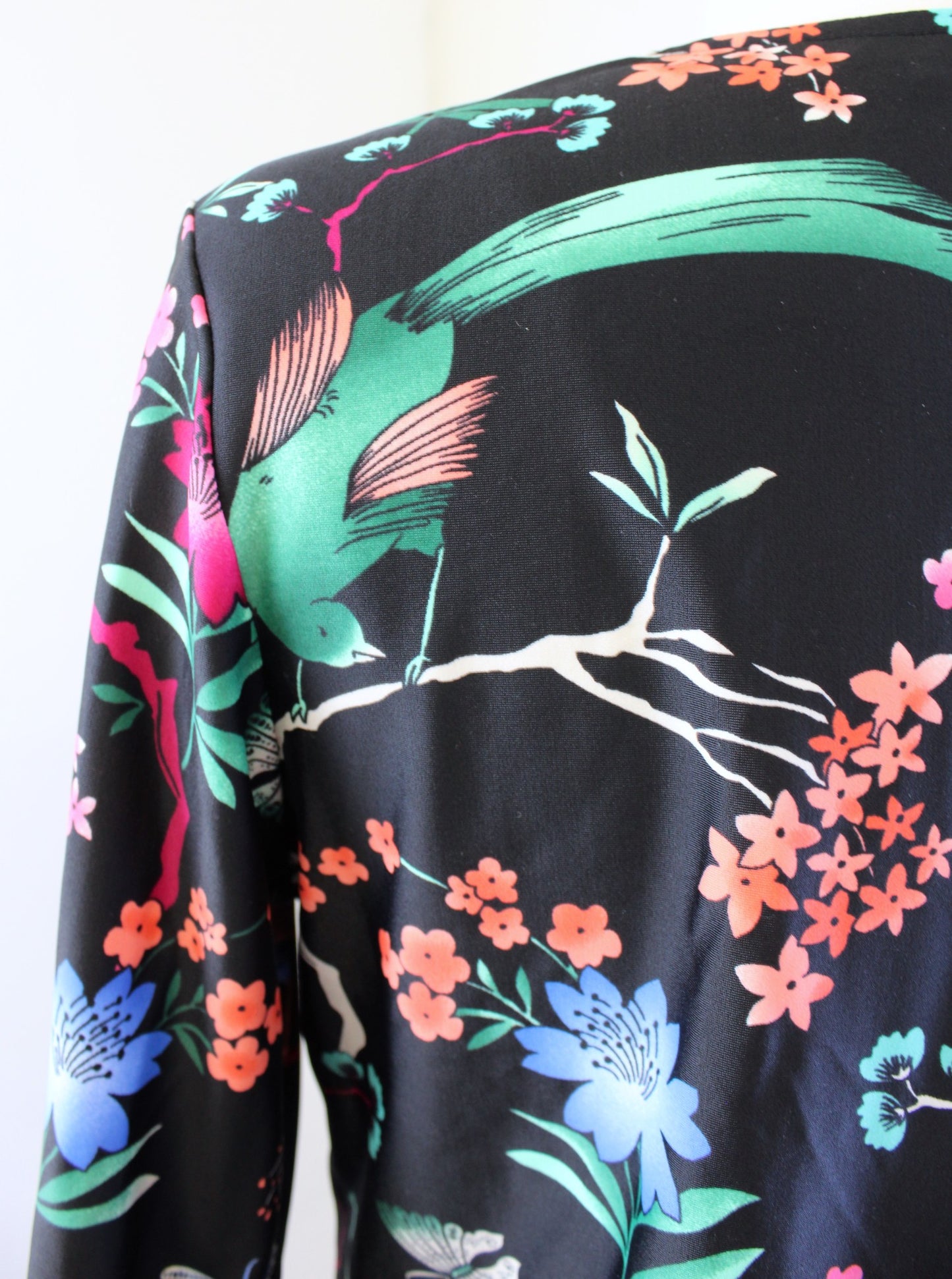 Jude Connally Black Bell Sleeve Floral Bird Butterfly Print Dress Size S Shift