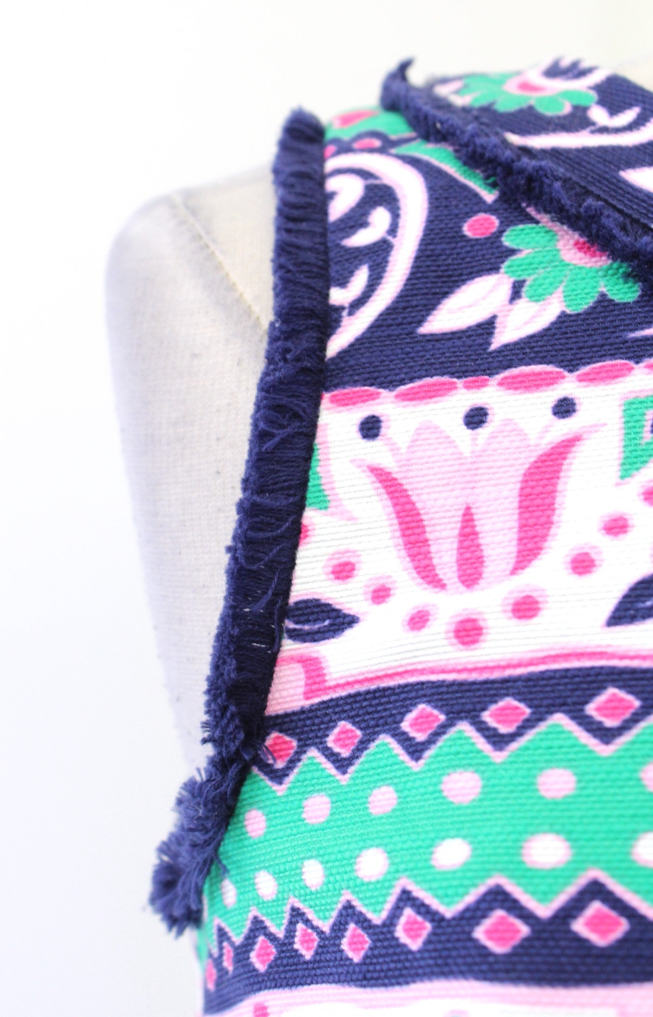 Talbots Green Pink Navy Floral Striped Fringe Trim Shift Dress Size 2P Geometric
