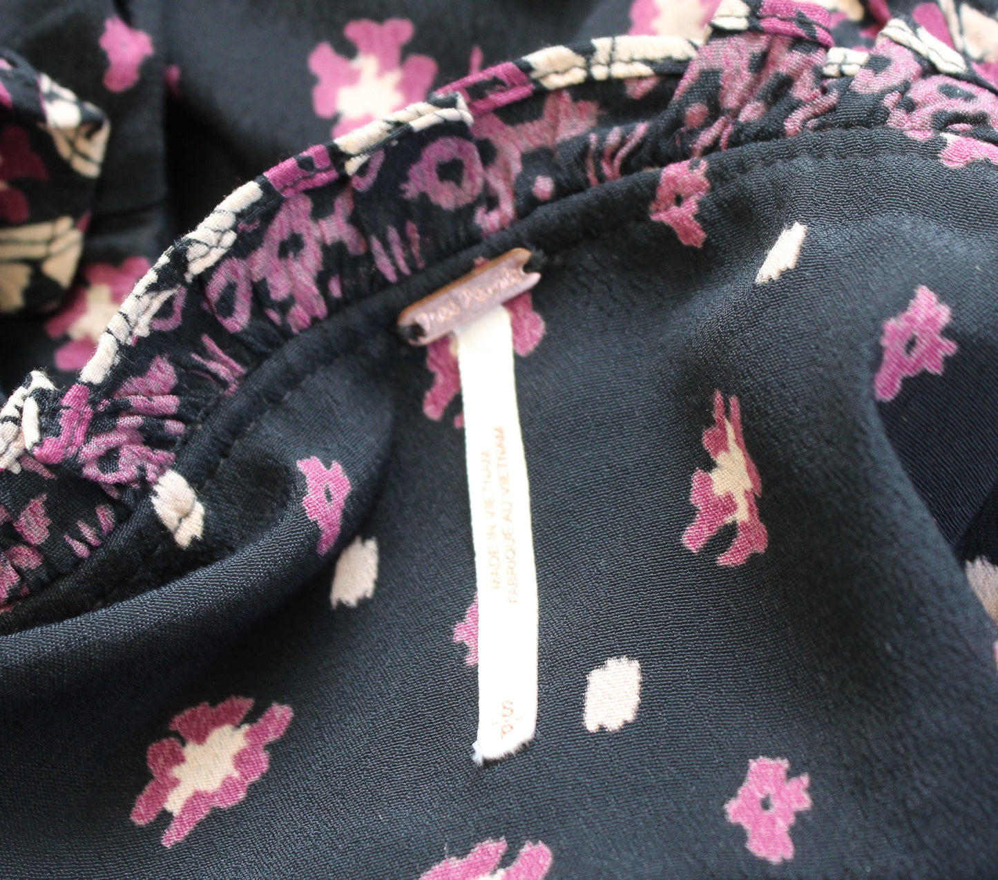 Free People Calico Skies Black Floral Ruffle Midi Maxi Dress Size S Peasant