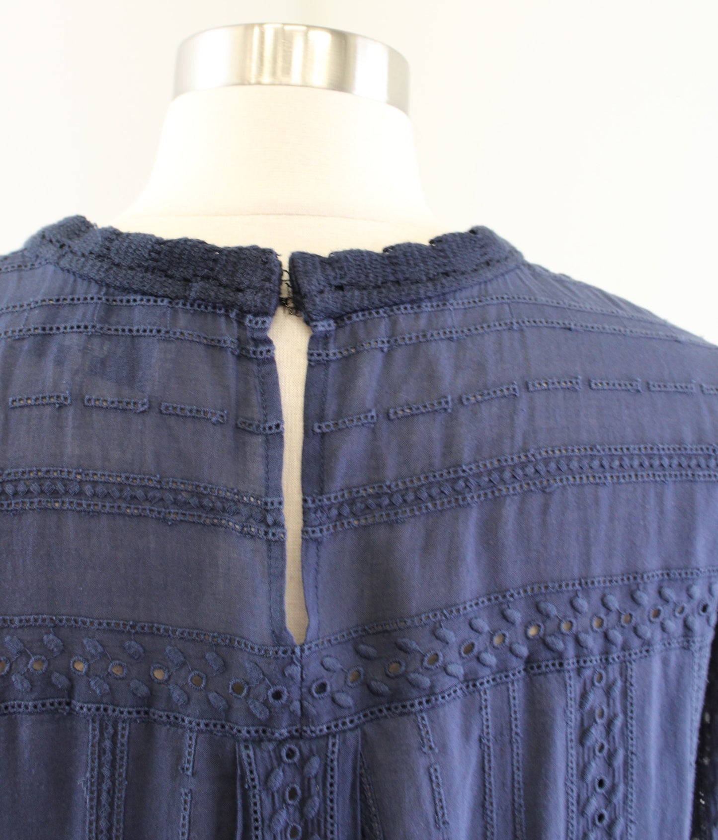 Sea New York Navy Blue Floral Lace Insert Smocked Casual Dress Size 6
