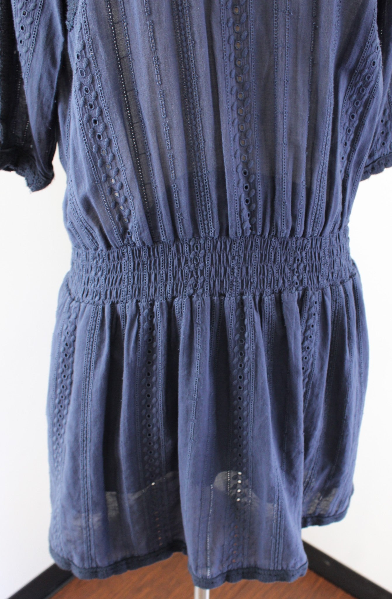 Sea New York Navy Blue Floral Lace Insert Smocked Casual Dress Size 6
